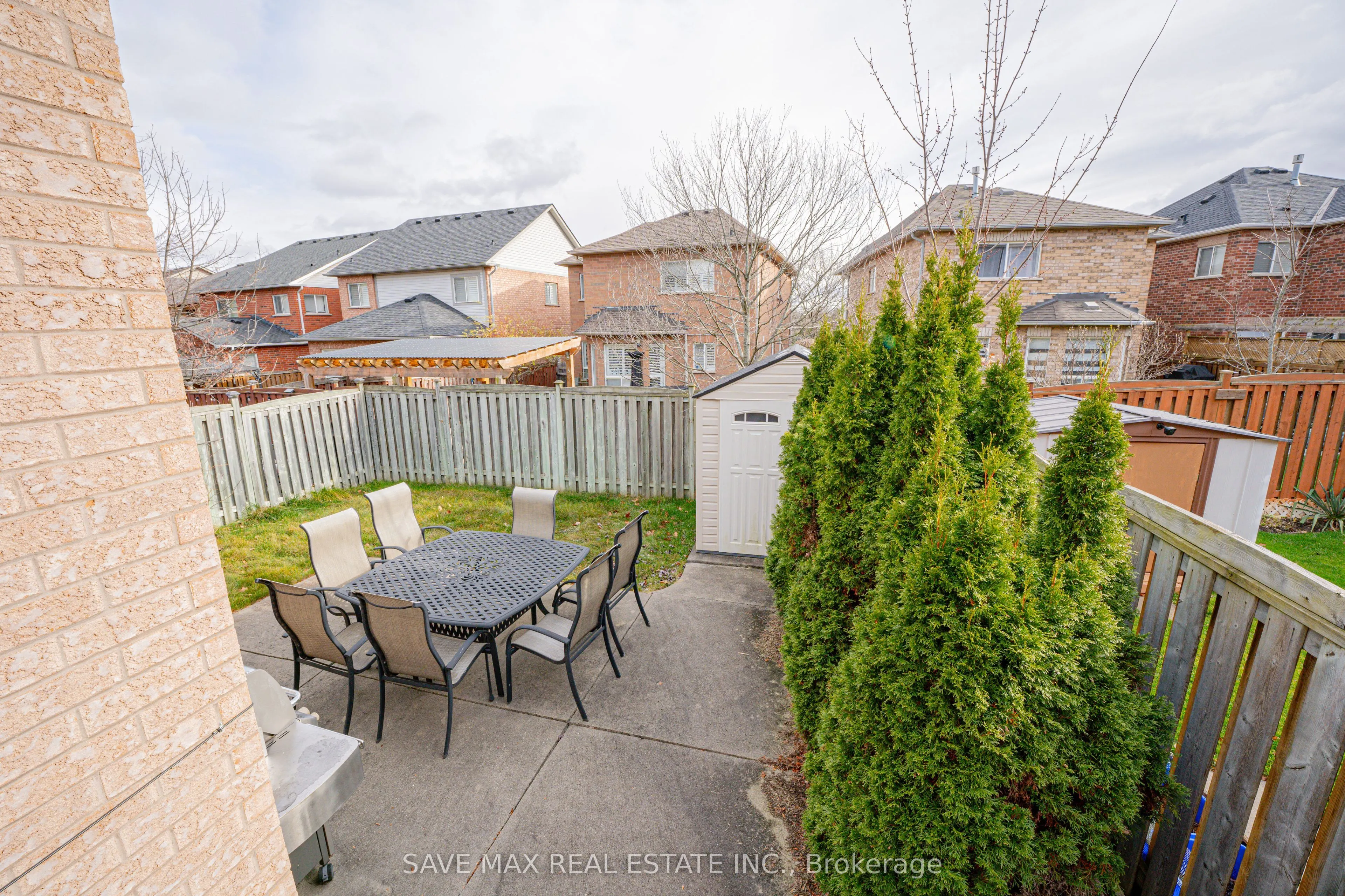 82 Belmont Boulevard