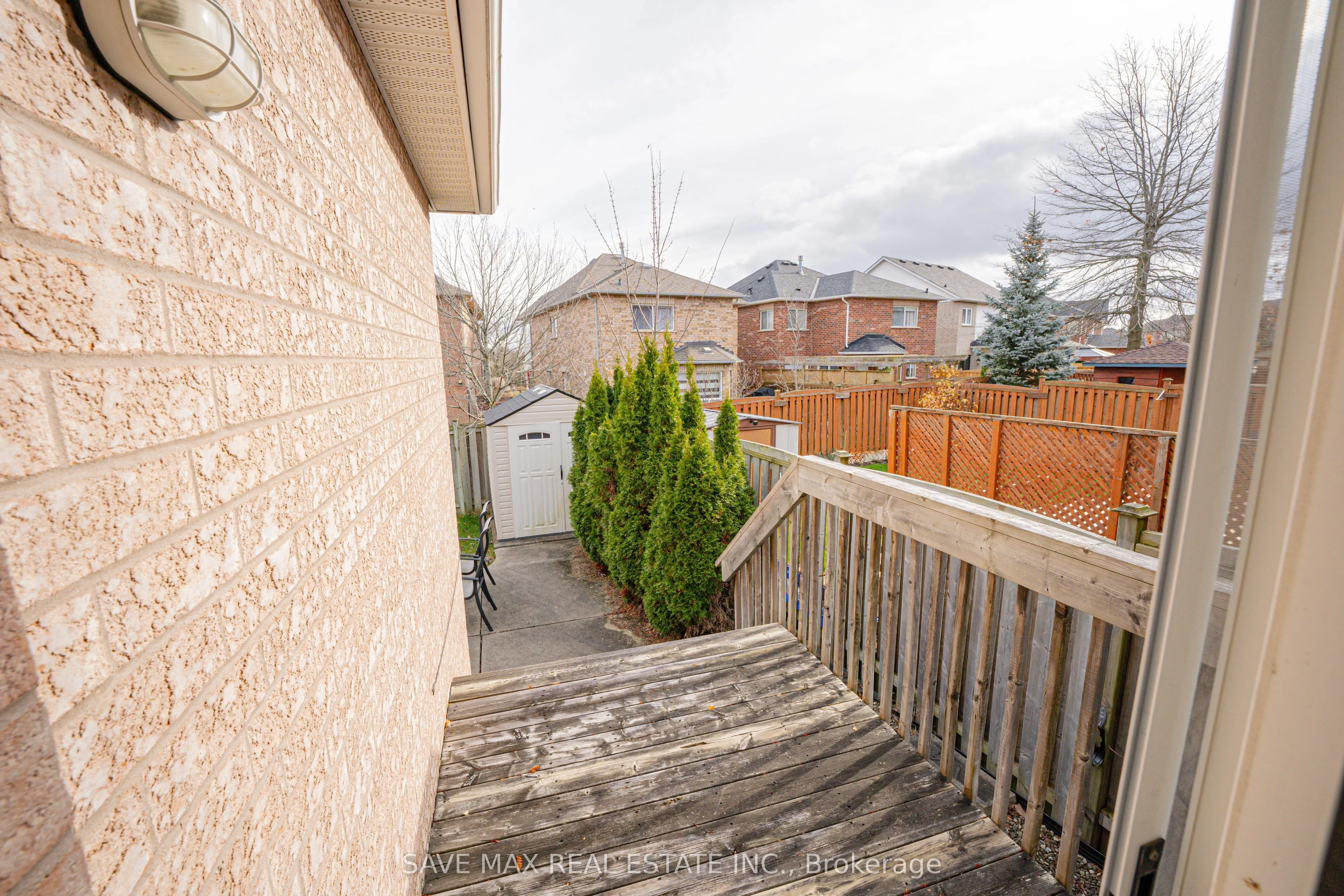 82 Belmont Boulevard