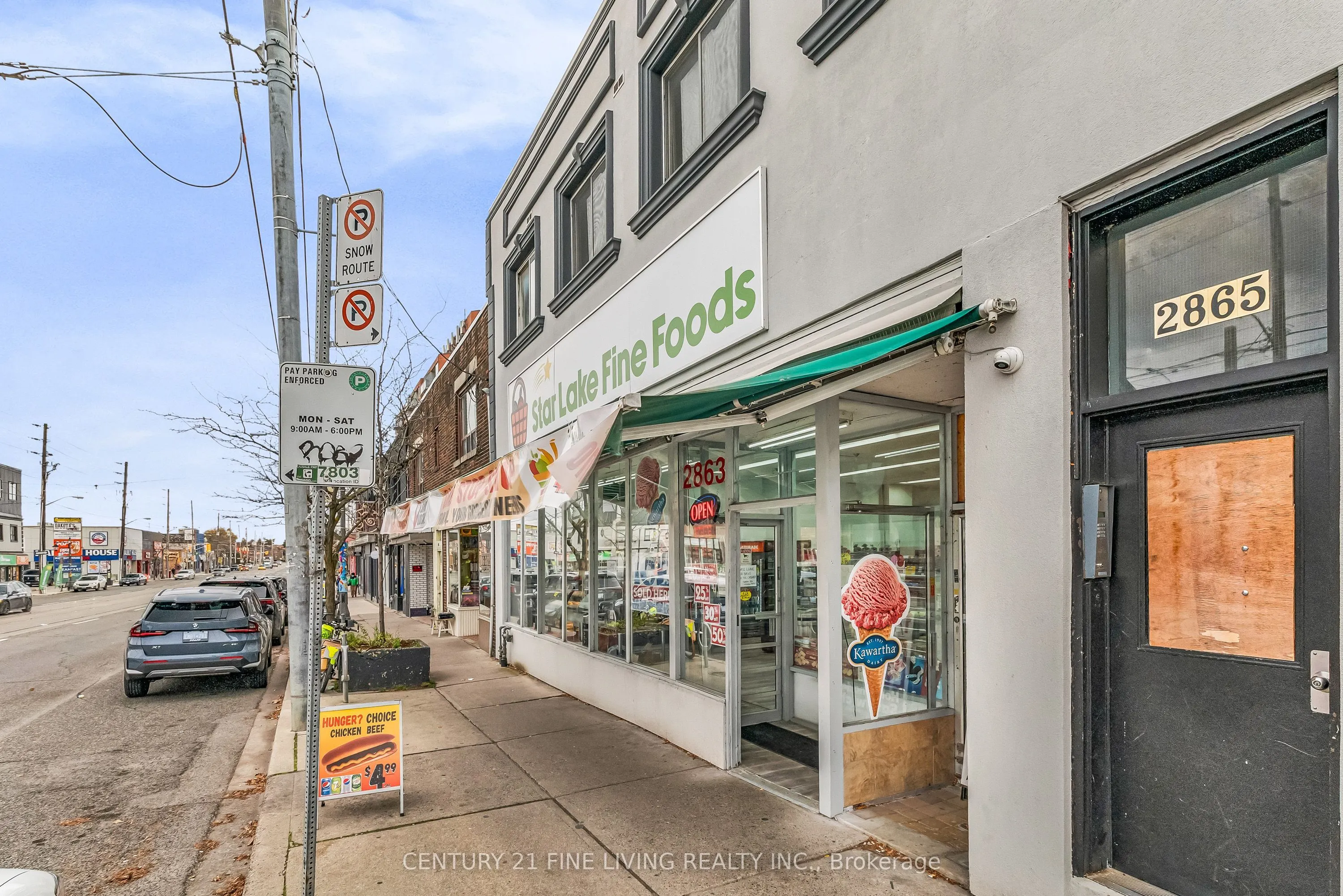 2863 Lake shore Boulevard W, #Main