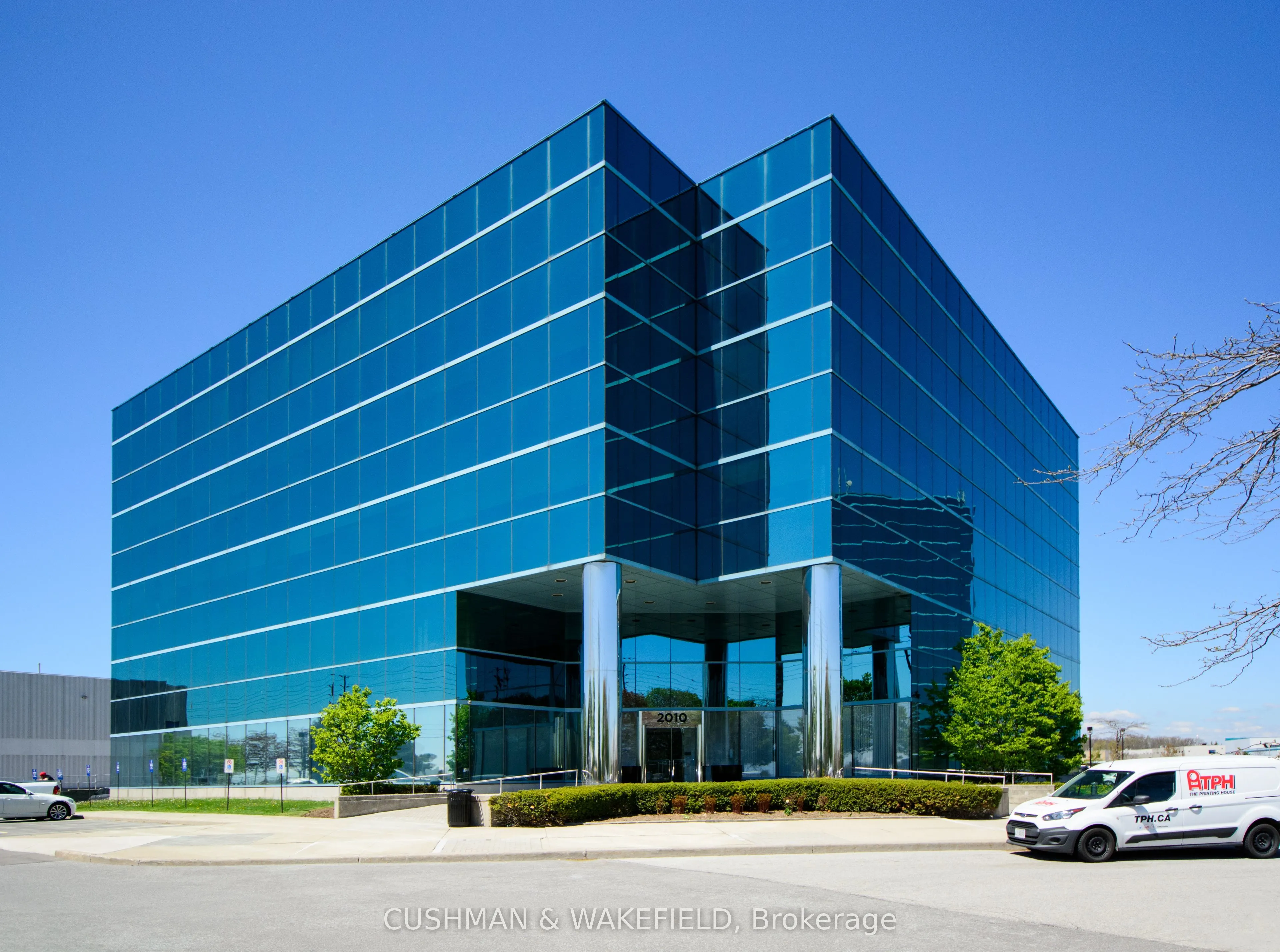 2010 Winston Park Drive, #500