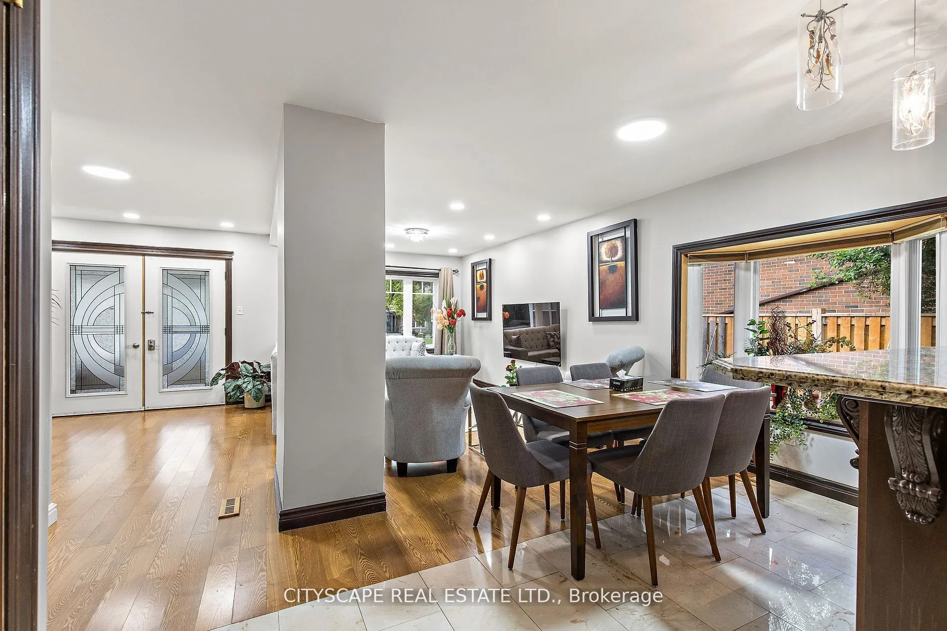 11 Brookside Drive