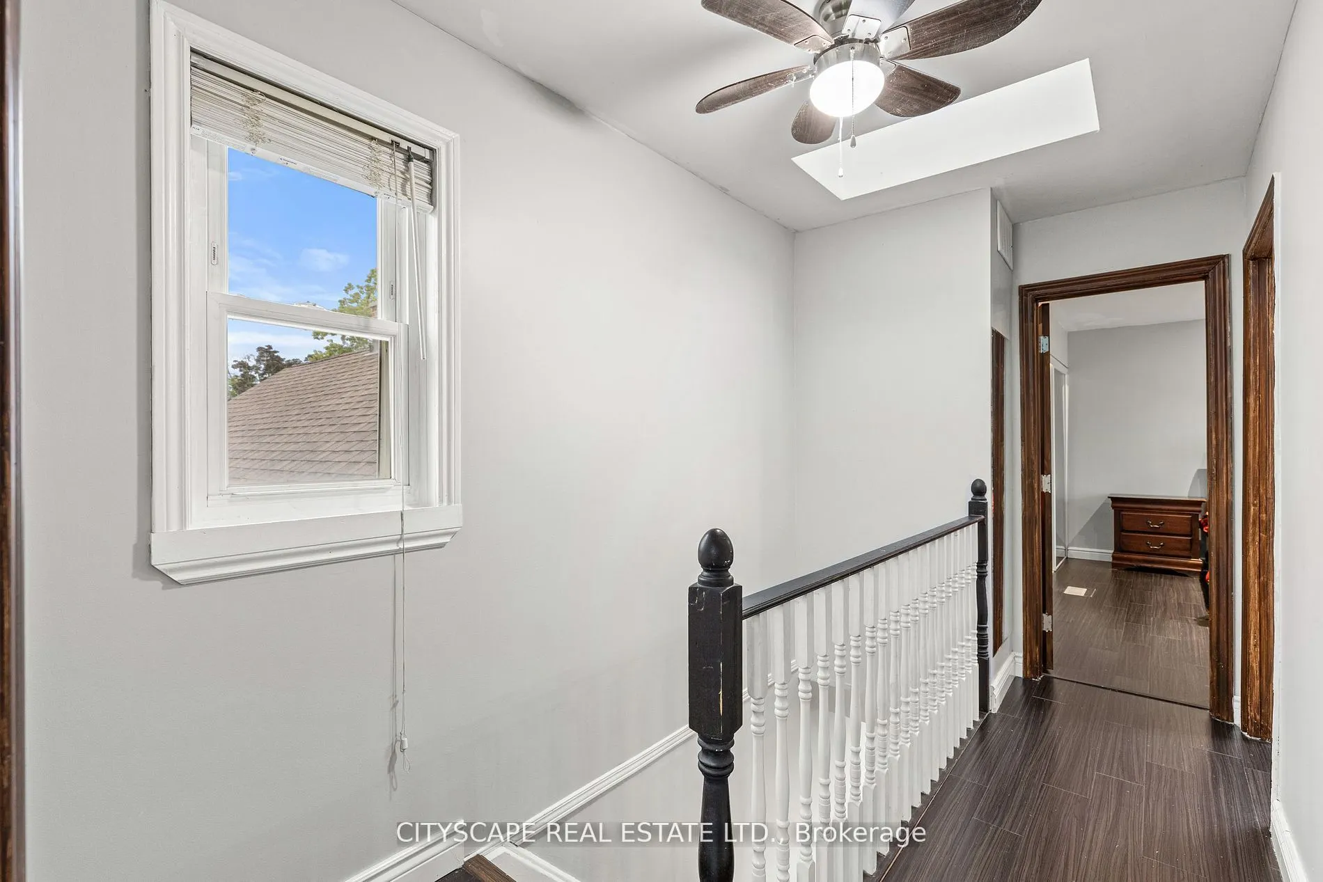 11 Brookside Drive
