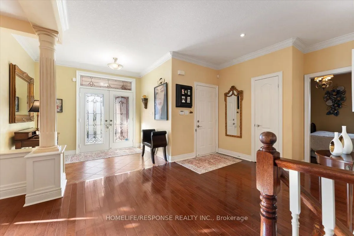 17 McNutt Street
