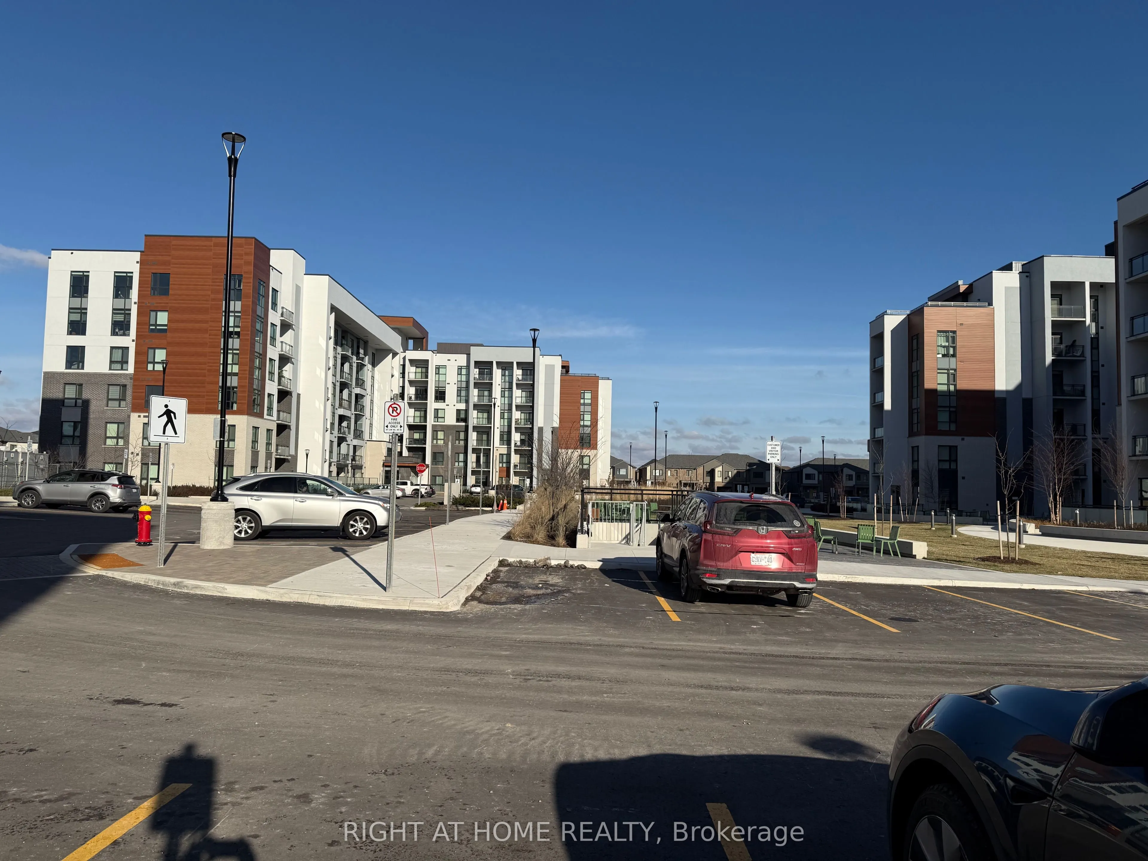 490 GORDON KRANTZ Avenue, #516