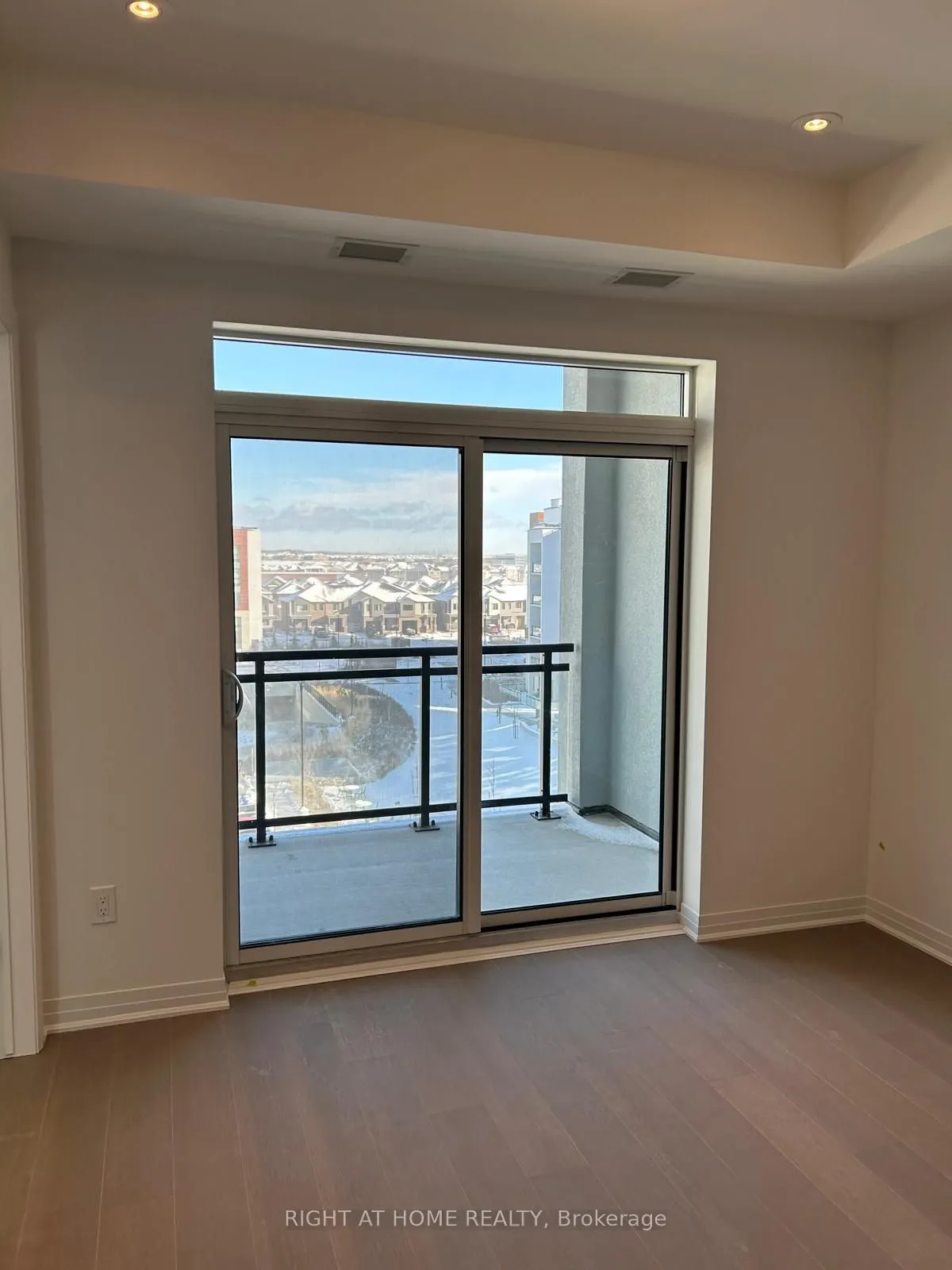 490 GORDON KRANTZ Avenue, #516