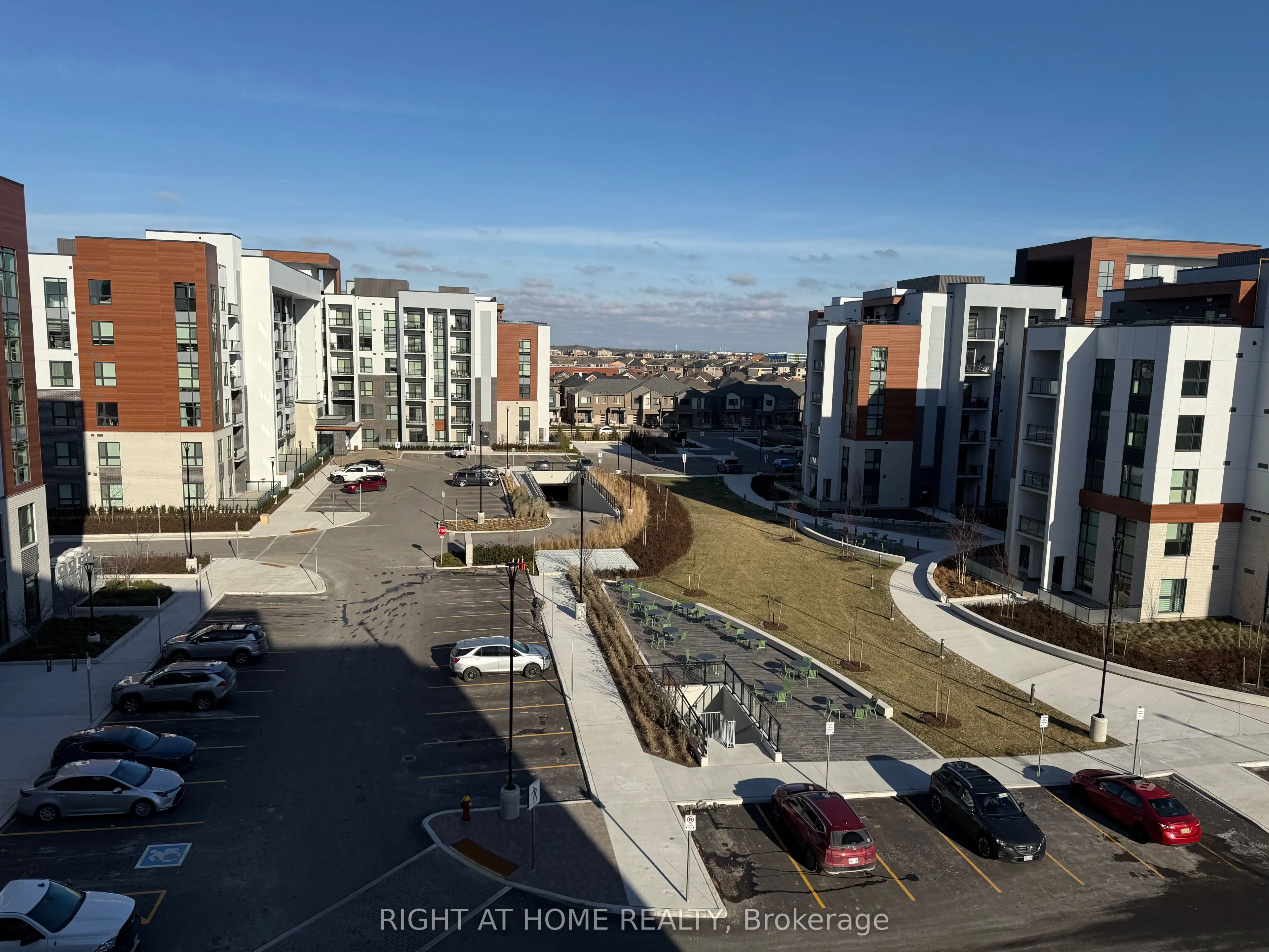 490 GORDON KRANTZ Avenue, #516