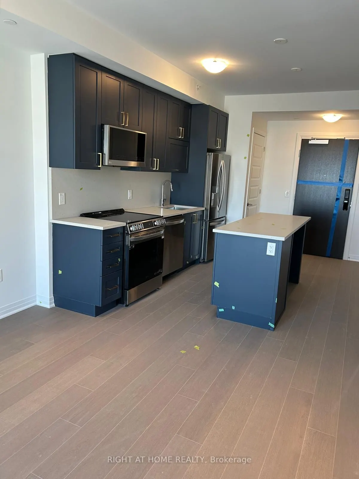 490 GORDON KRANTZ Avenue, #516