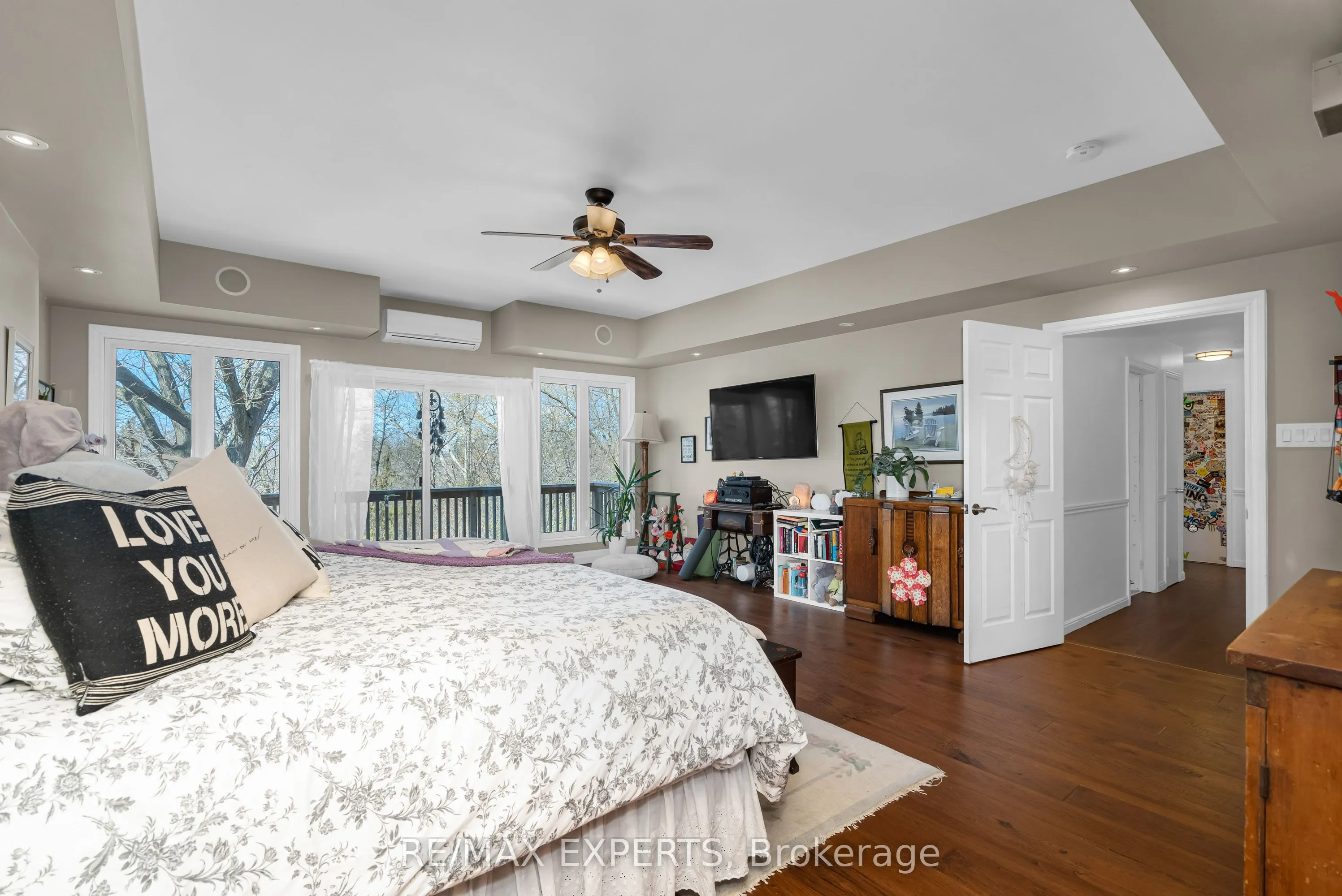 65 Birchview Crescent
