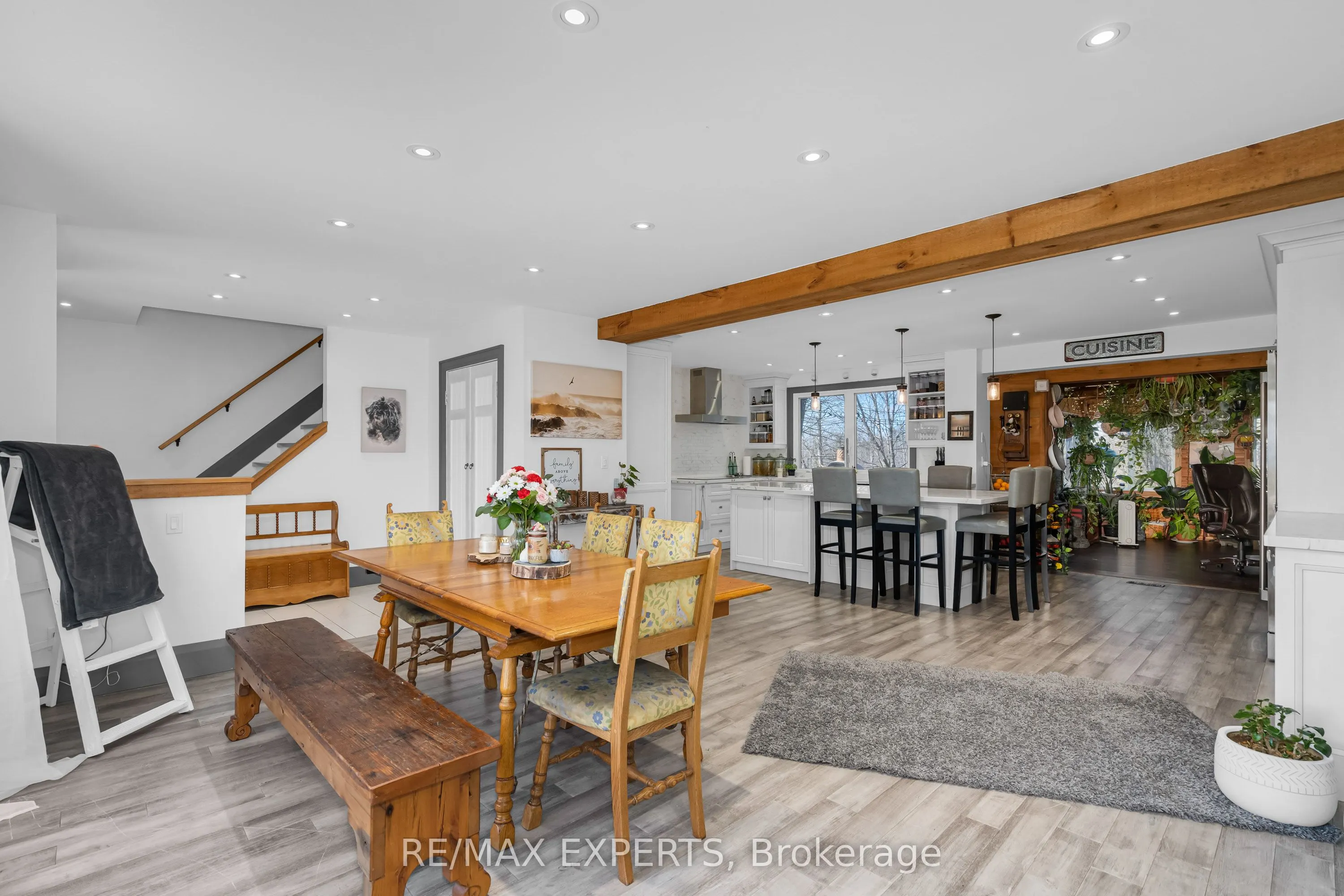 65 Birchview Crescent