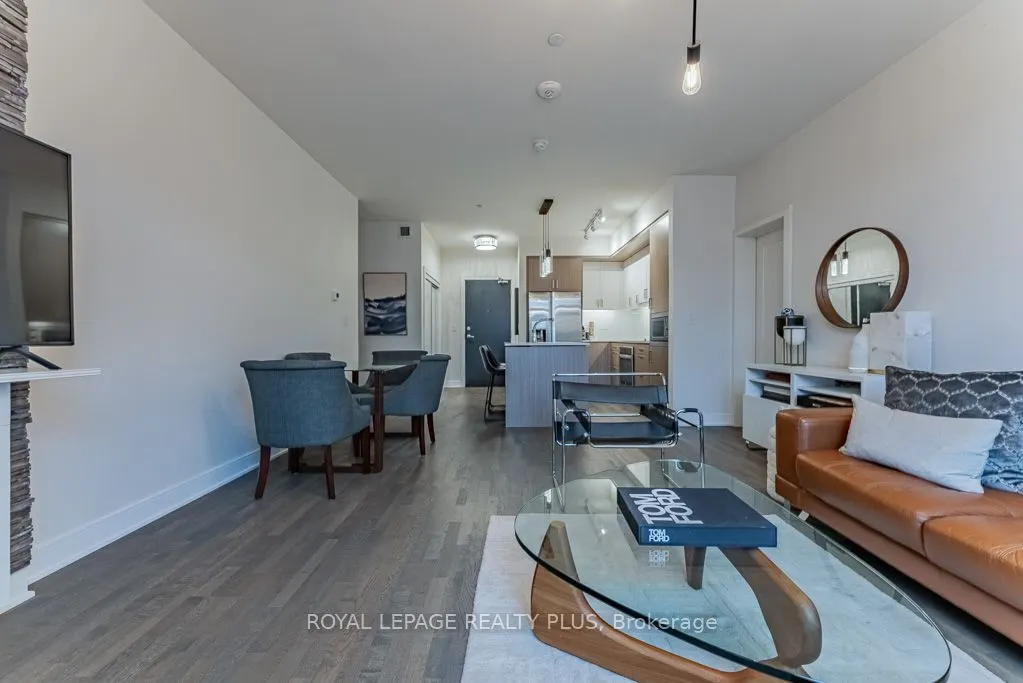 1575 Lakeshore Road W #465