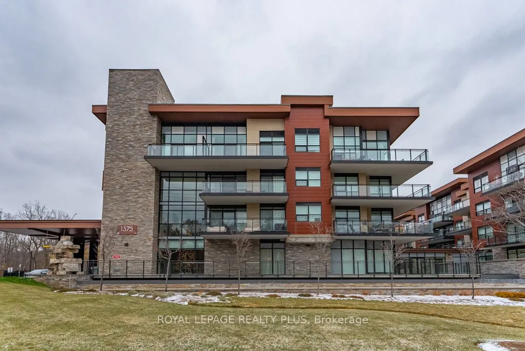 1575 Lakeshore Road W #465