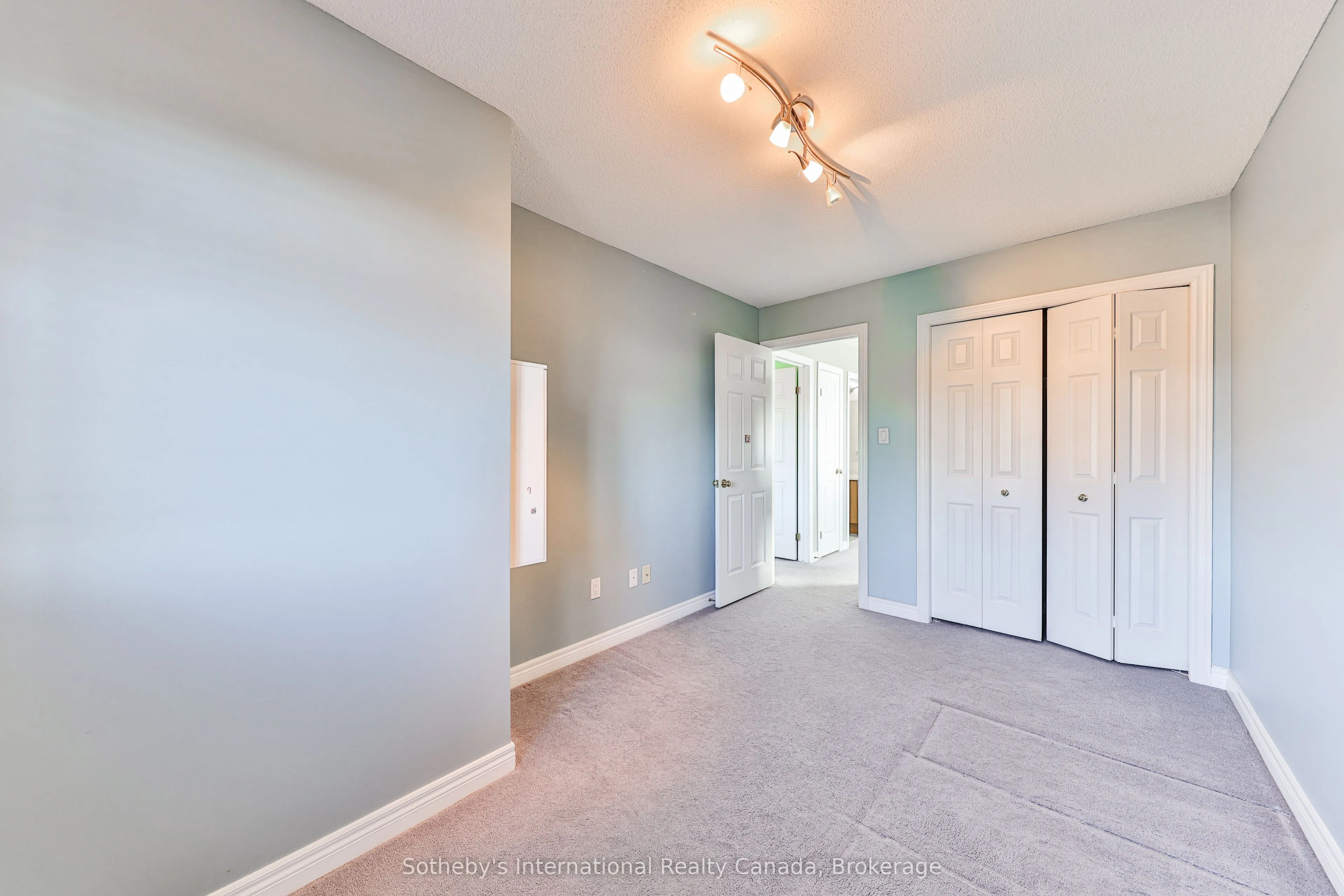 2280 Baronwood Drive #Unit 18