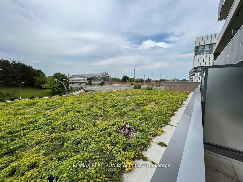 160 Flemington Road, #307