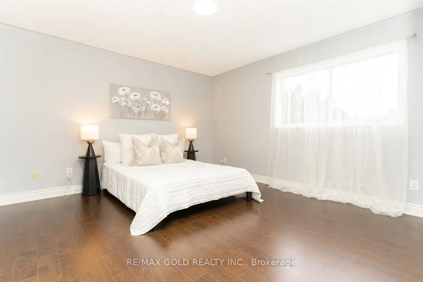3 Great Plains Street