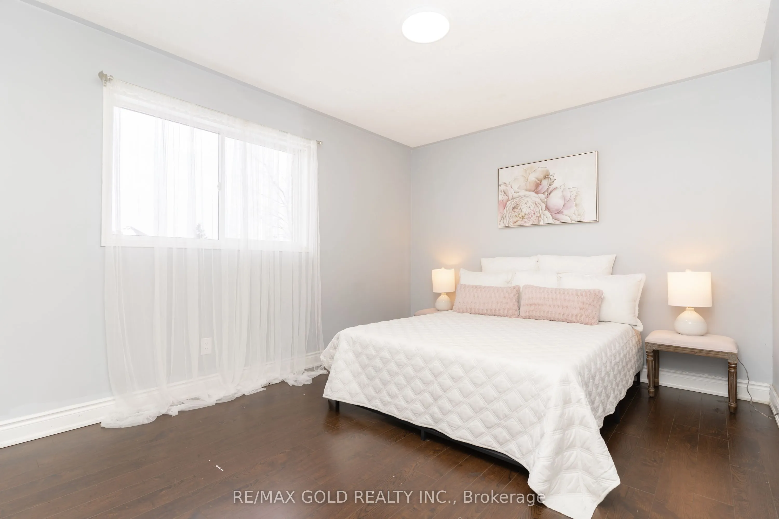 3 Great Plains Street