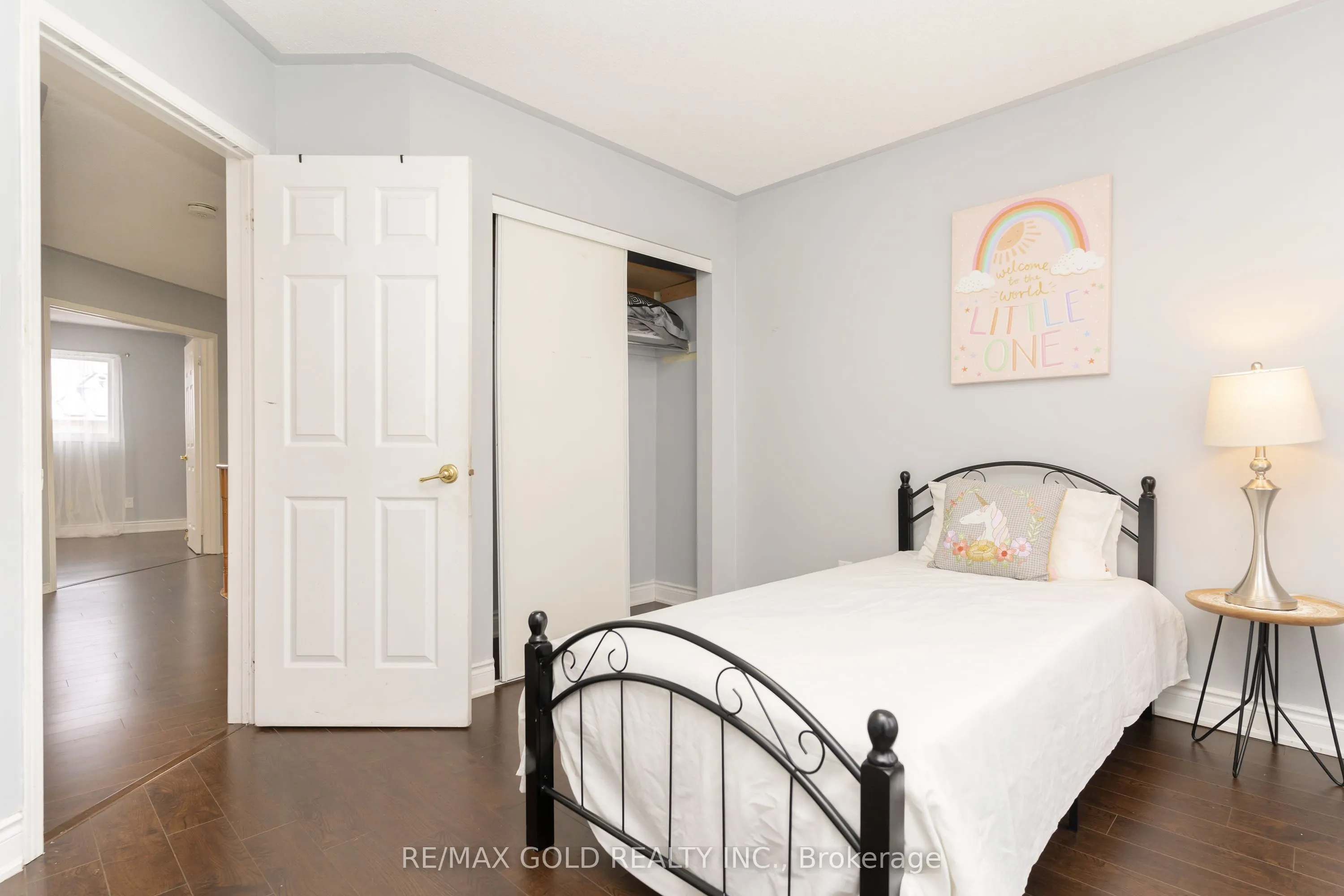 3 Great Plains Street