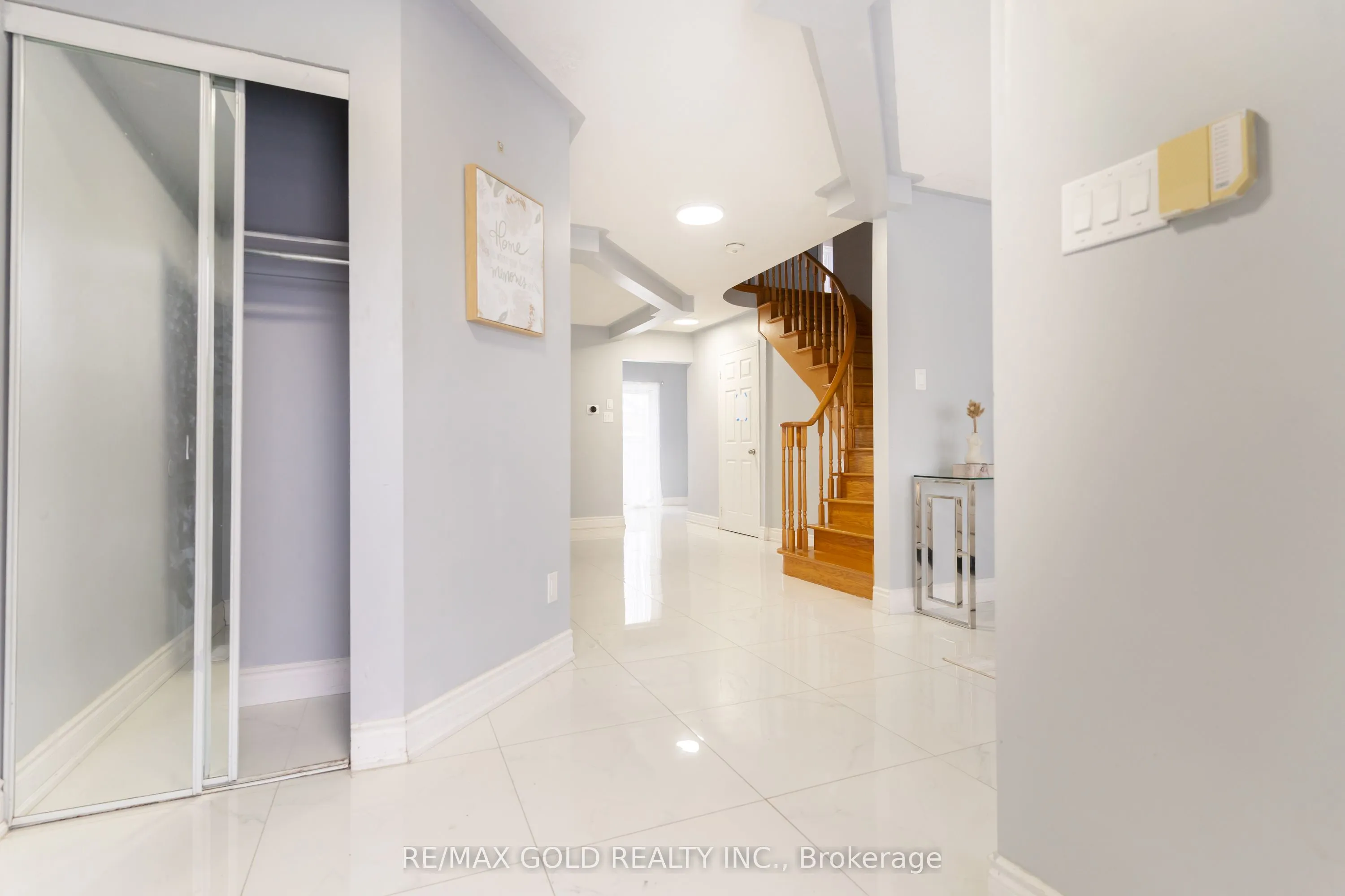 3 Great Plains Street