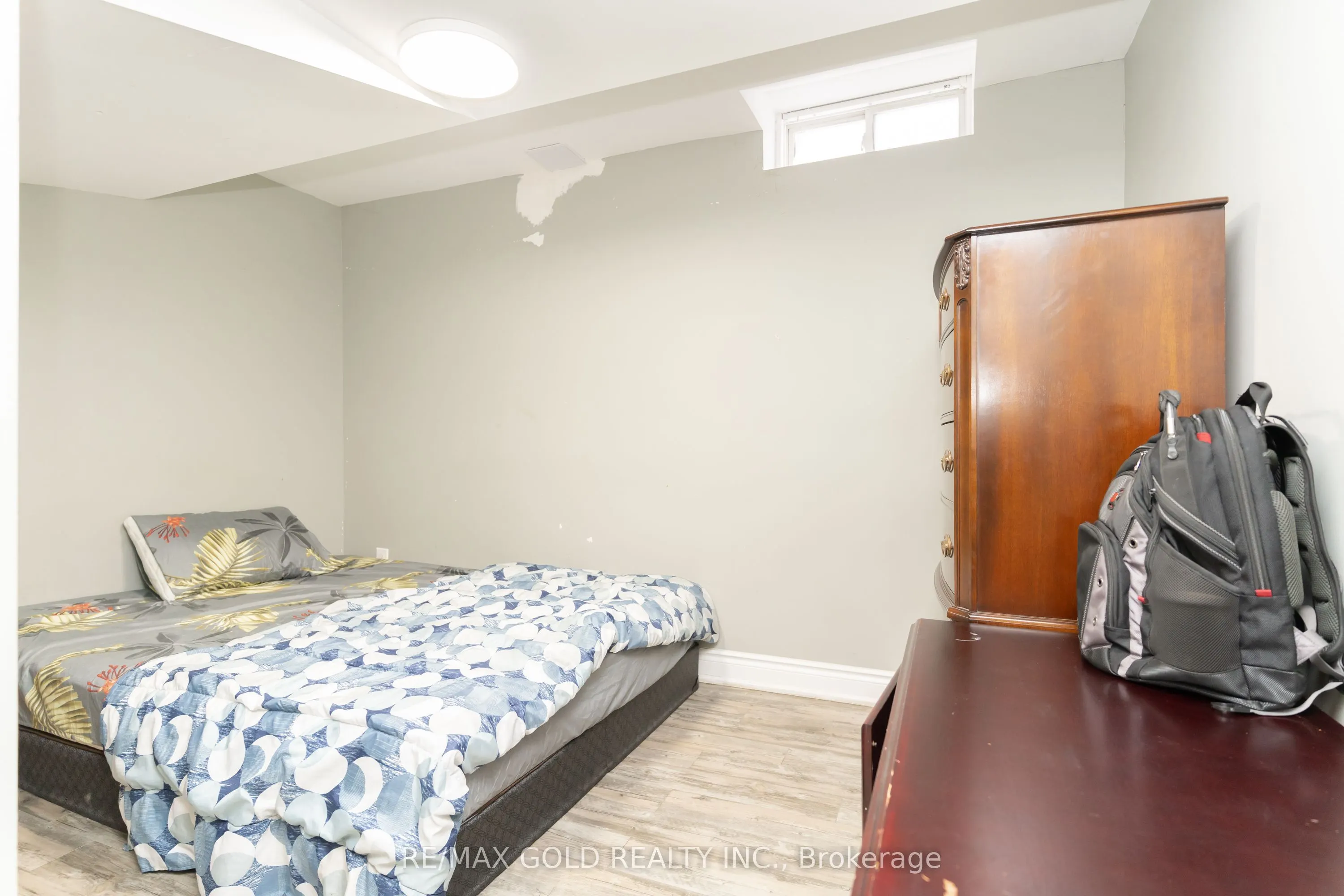 3 Great Plains Street