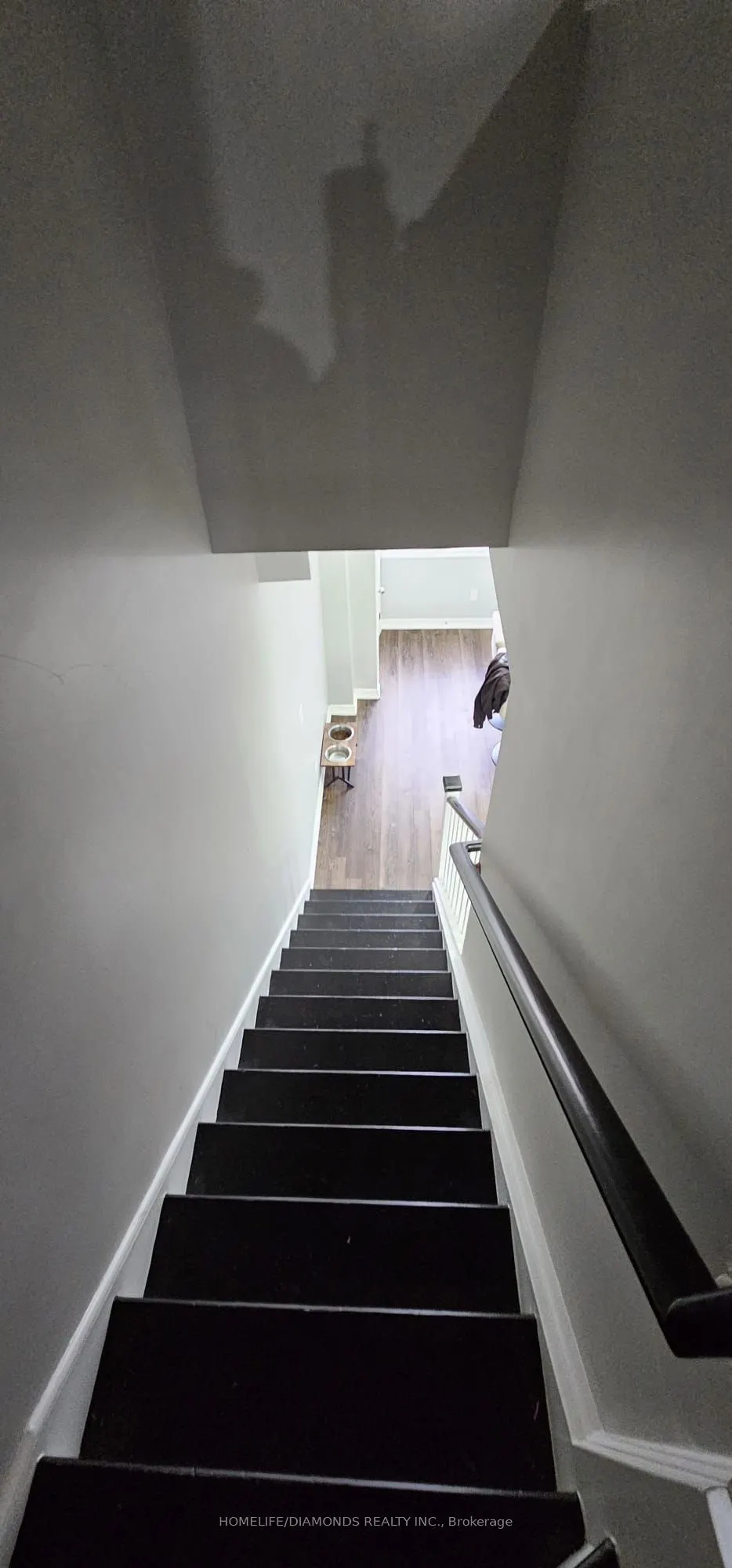 16 Piggott Mews