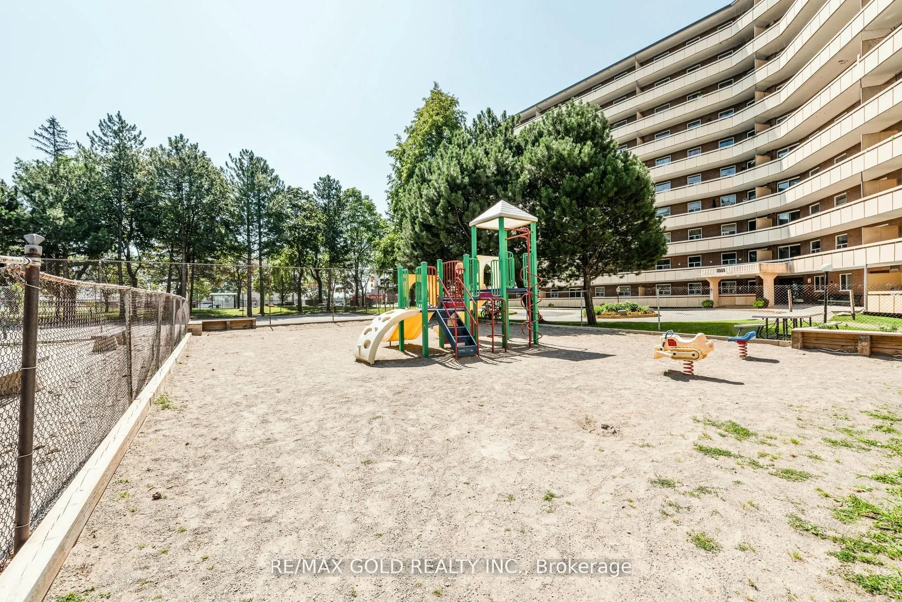 3555 Derry Road E #1006