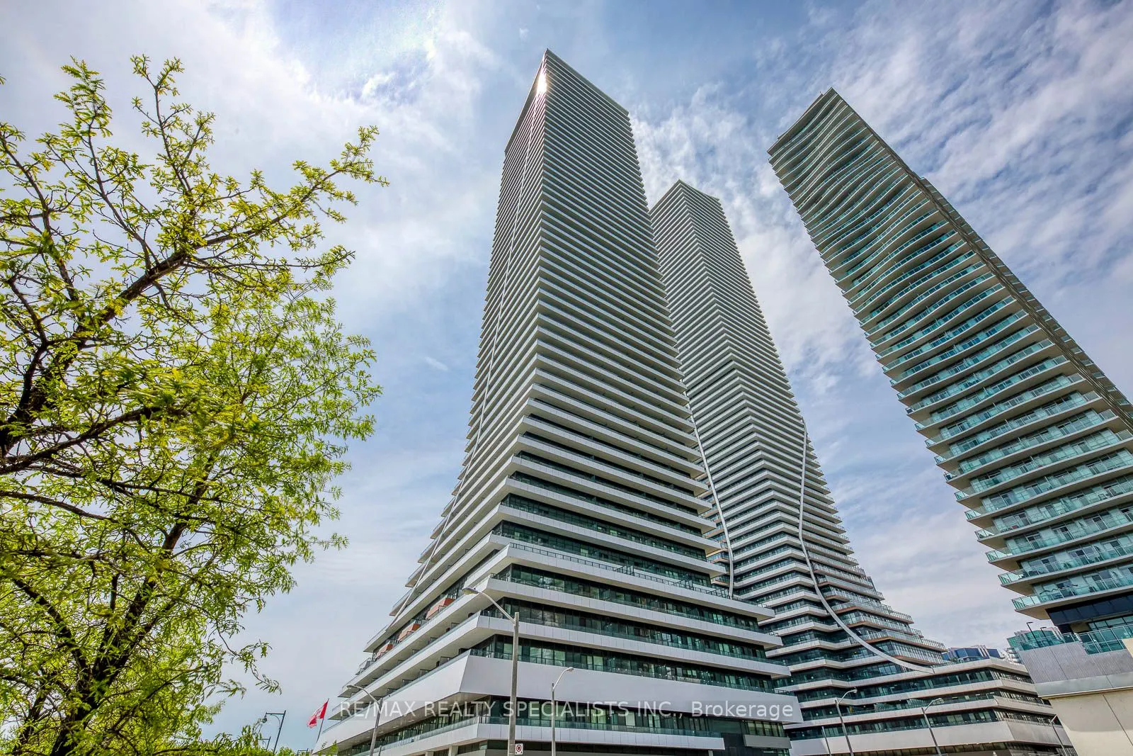 20 Shore Breeze Drive, #2304