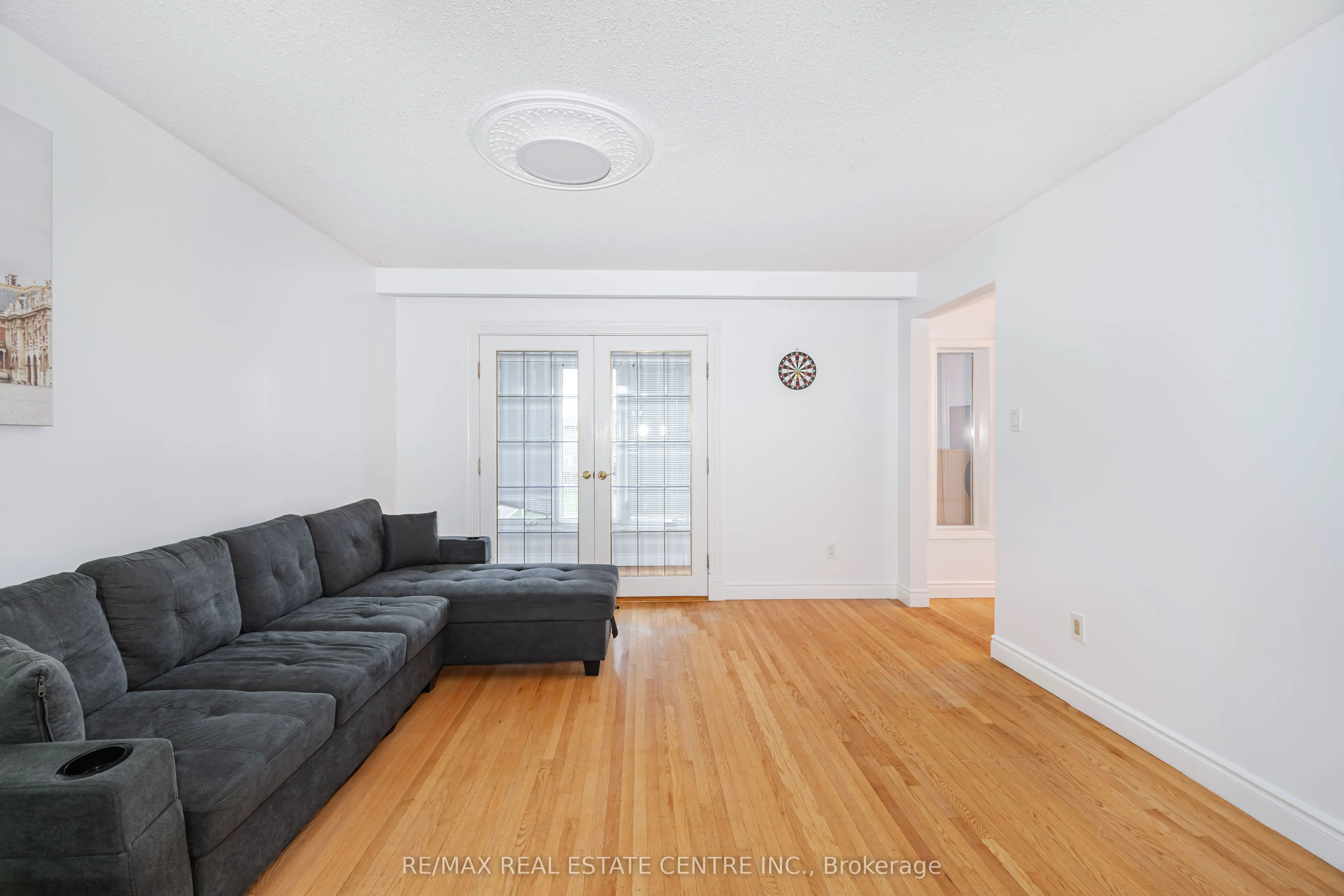 4062 Dunmow Crescent