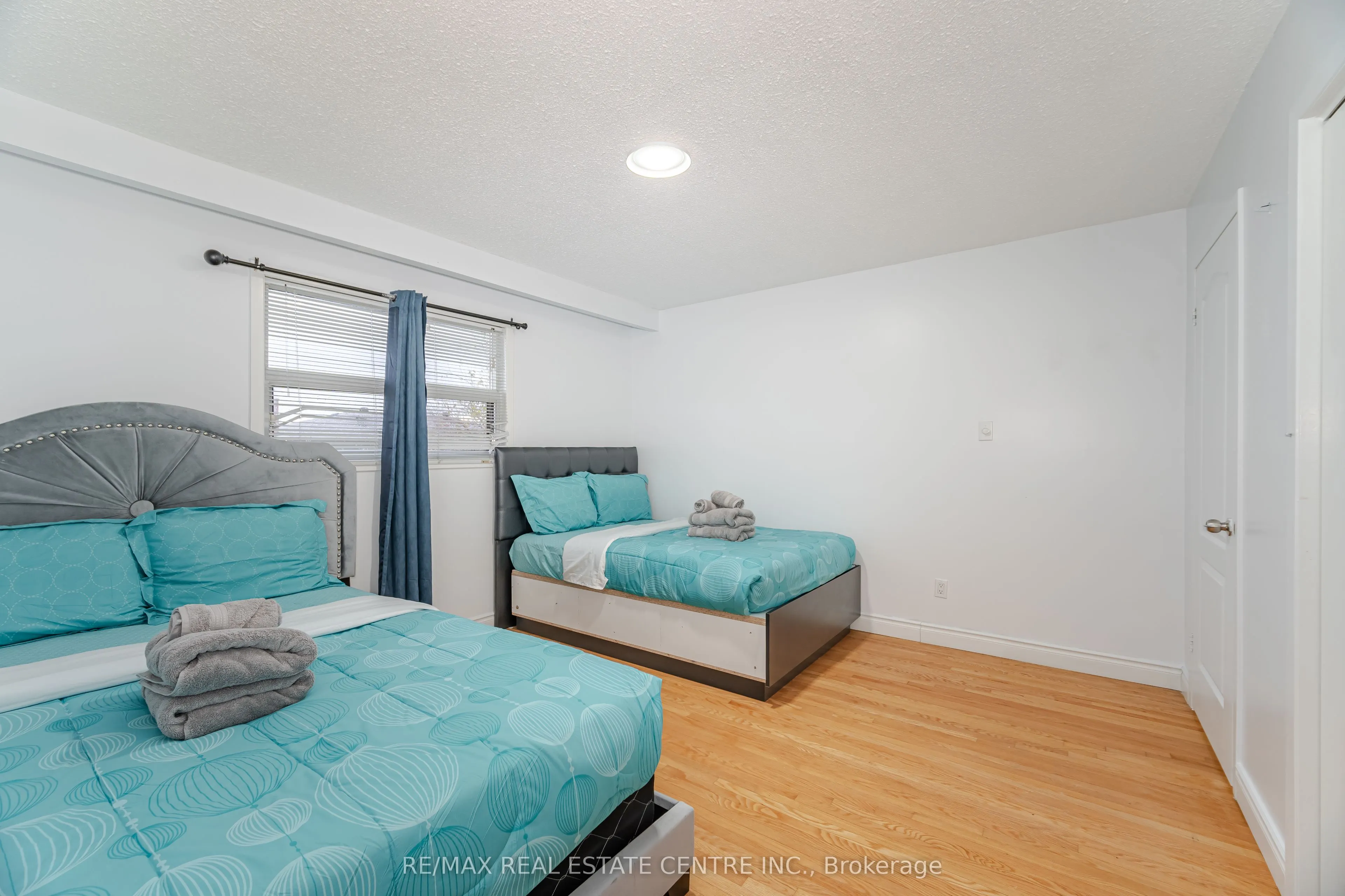 4062 Dunmow Crescent
