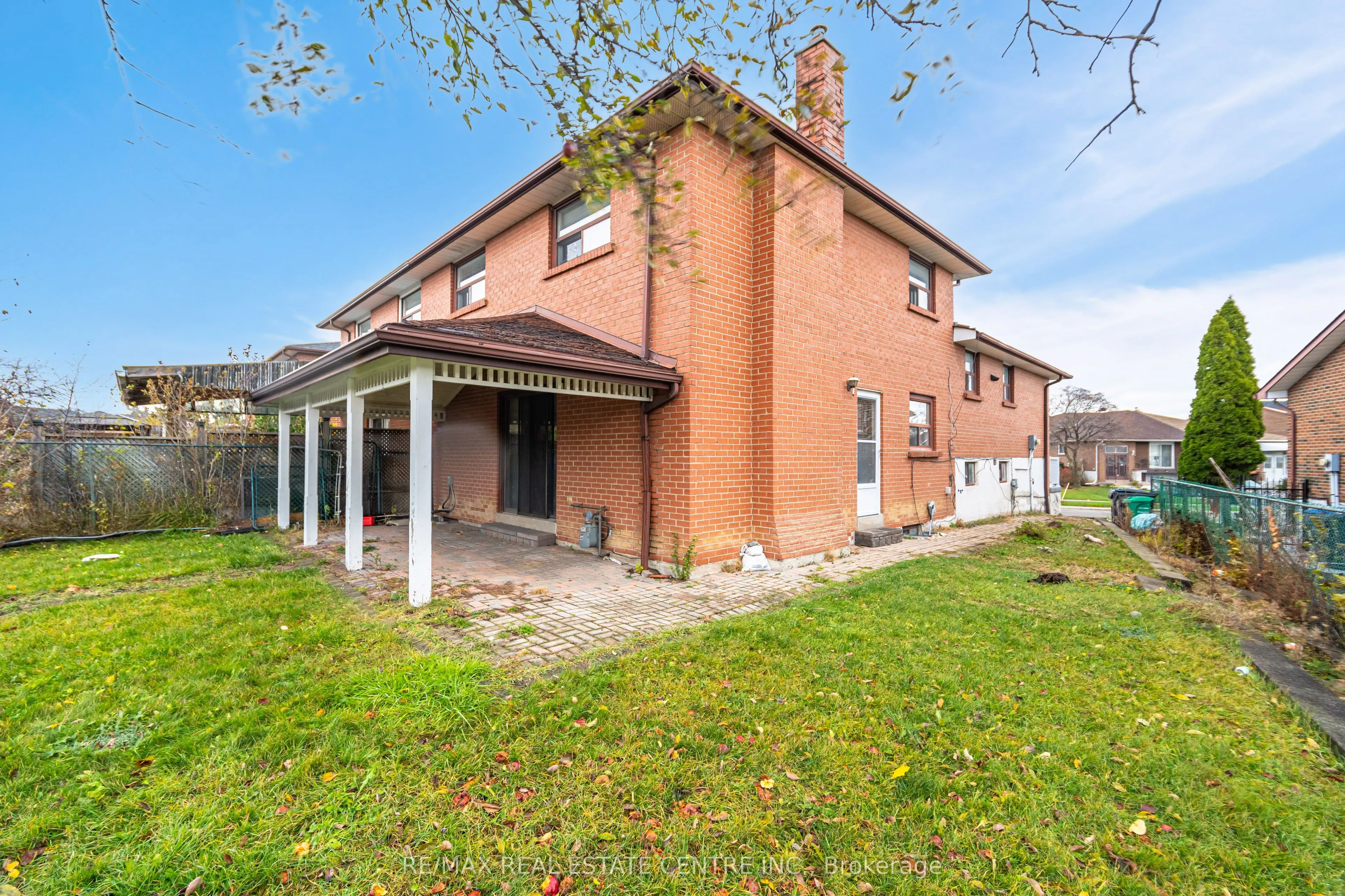4062 Dunmow Crescent