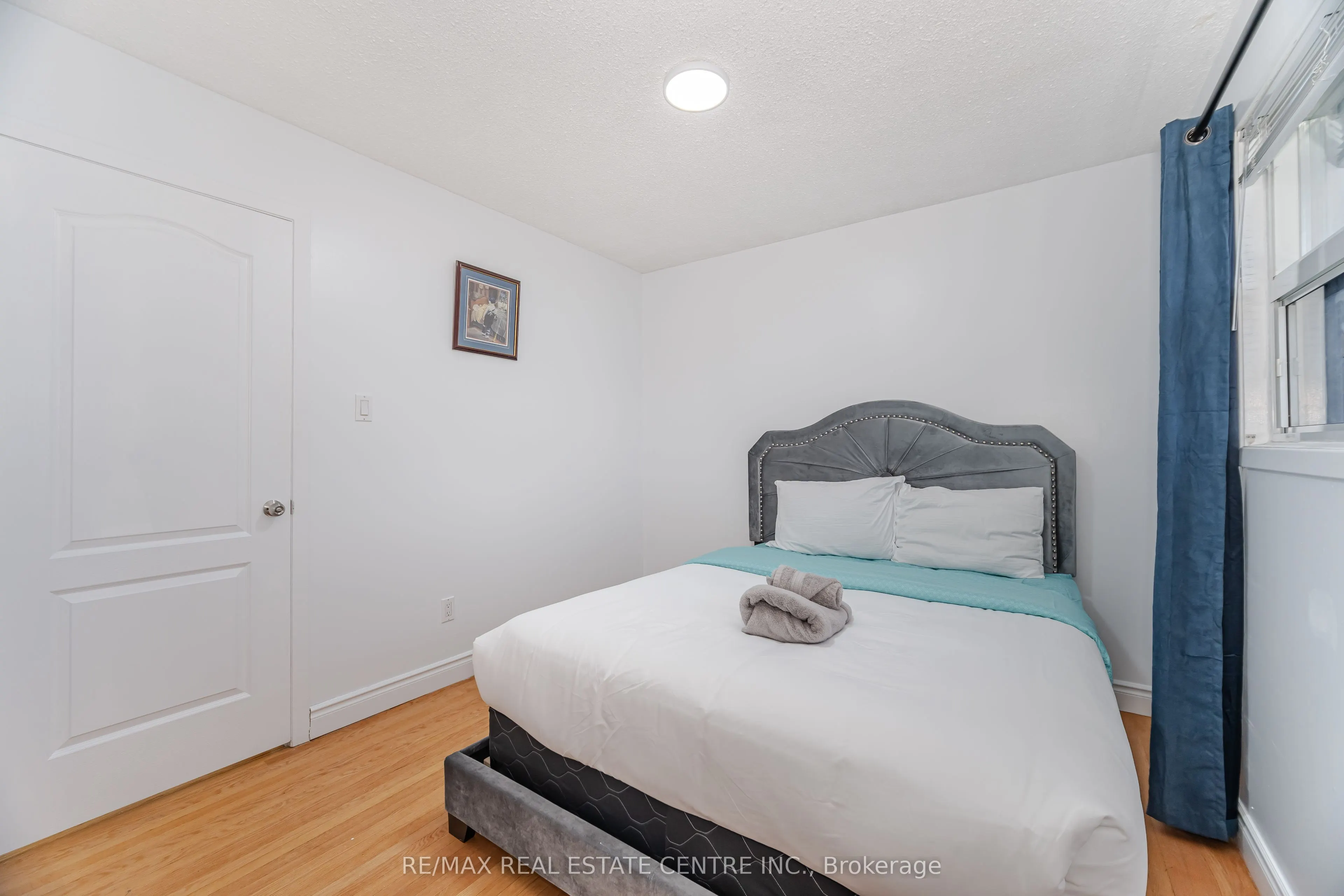 4062 Dunmow Crescent