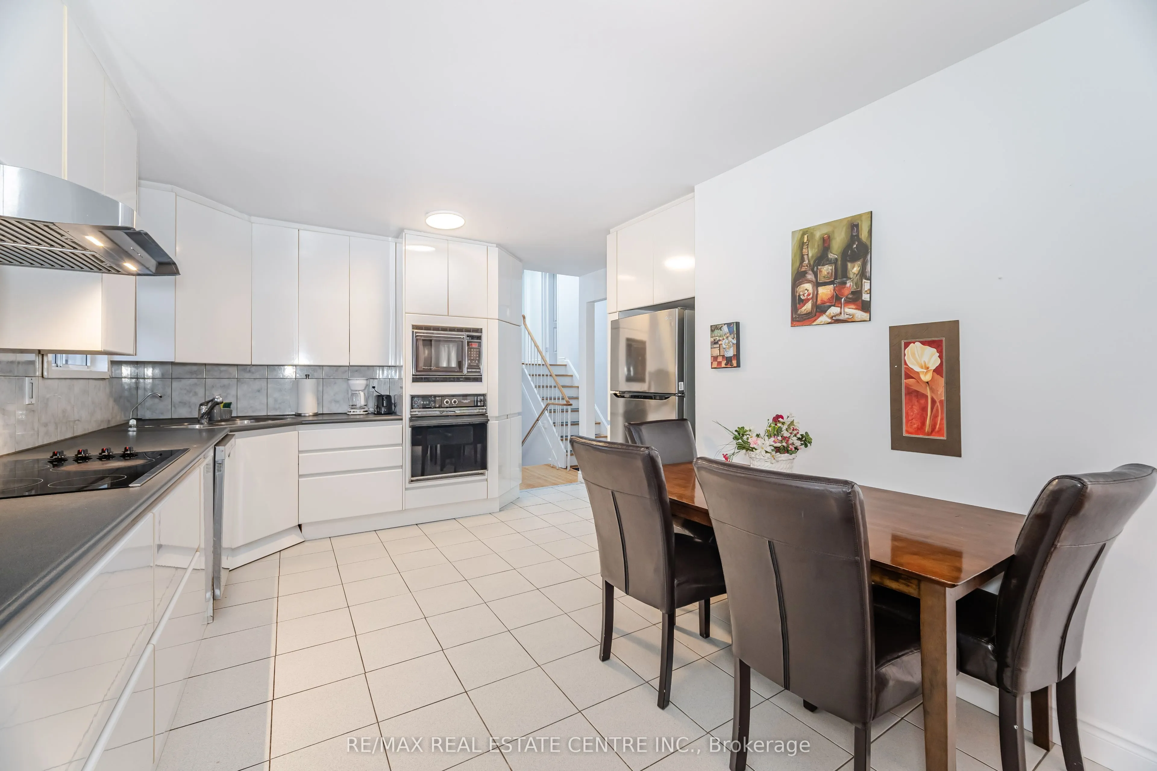 4062 Dunmow Crescent