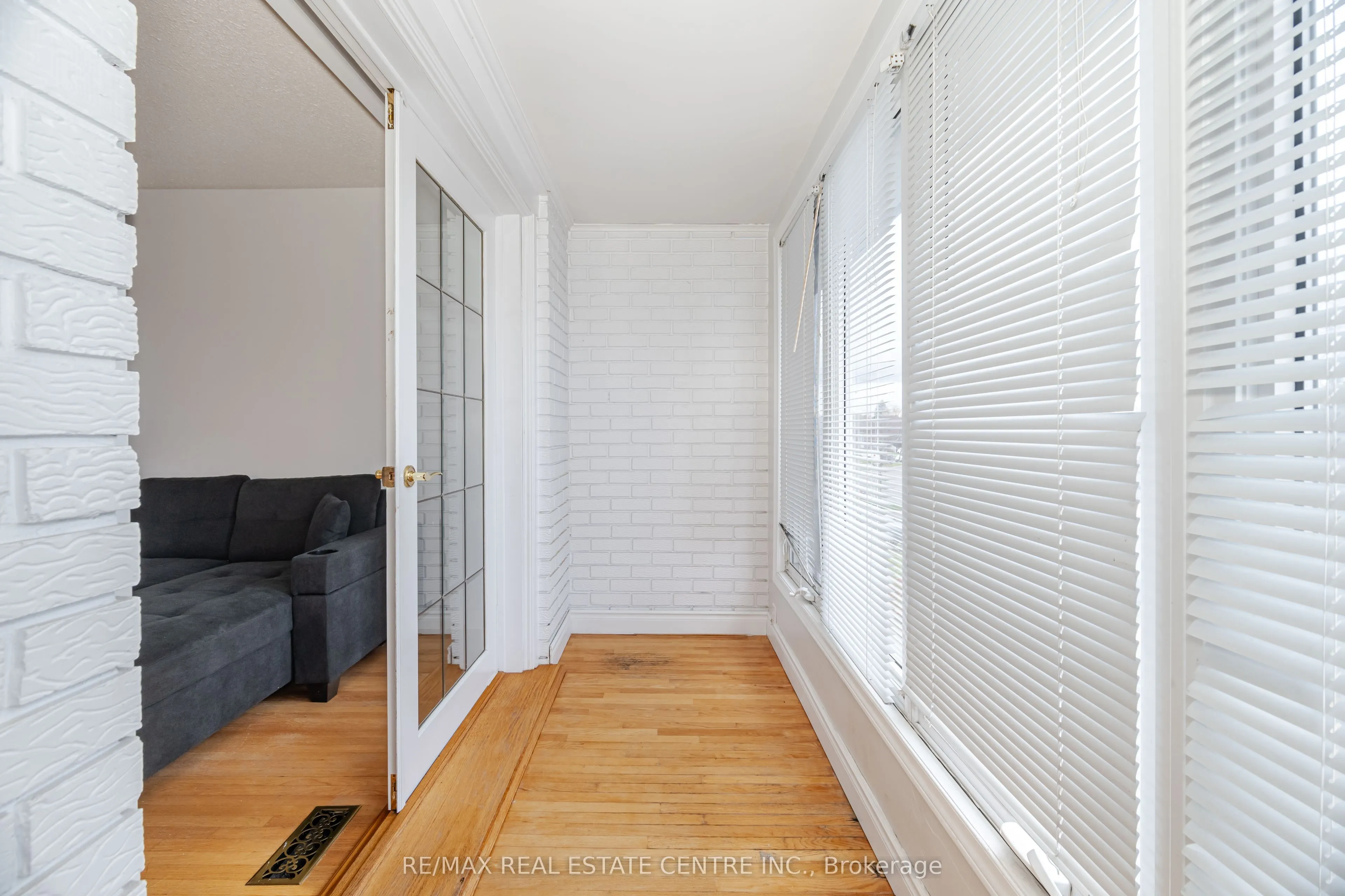 4062 Dunmow Crescent