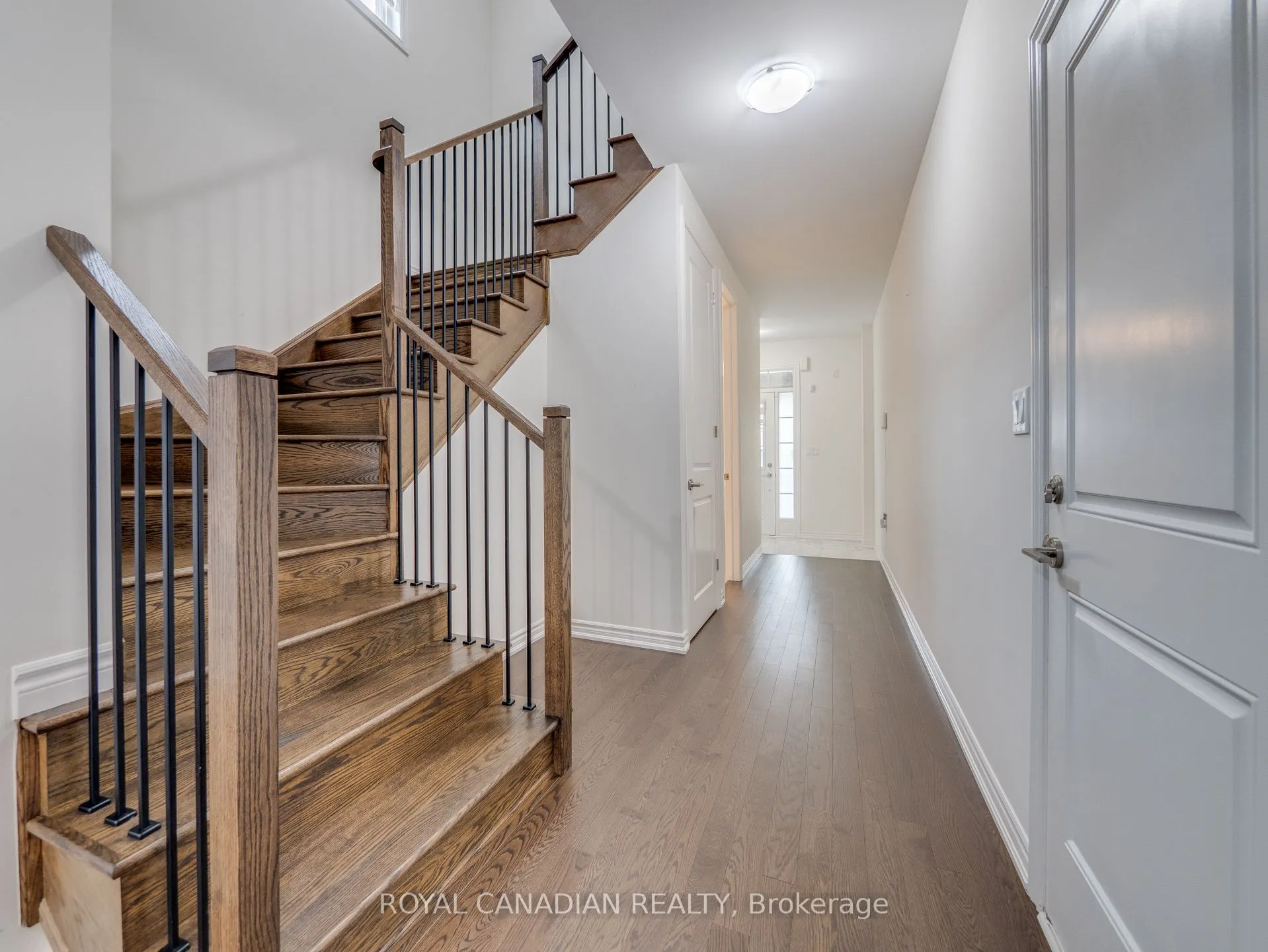 476 Bergamot Avenue