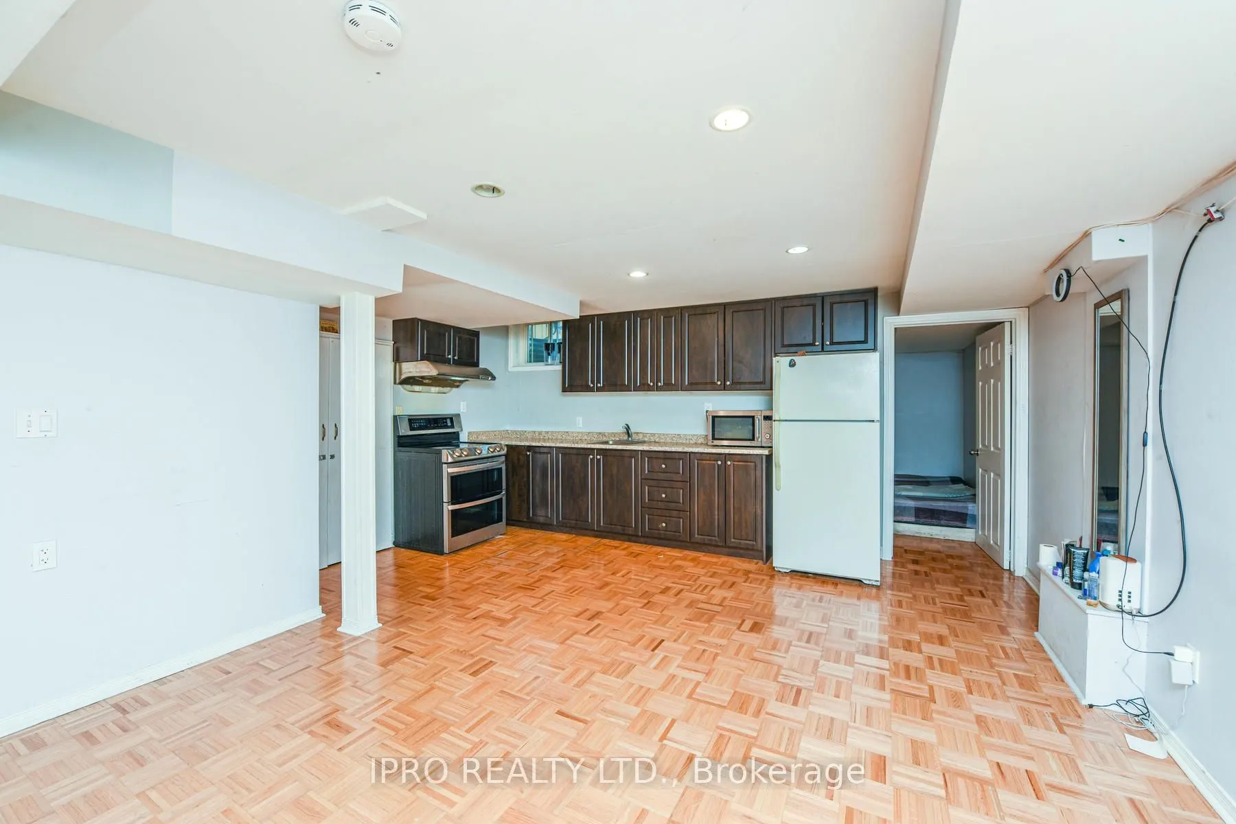 22 Desert Sand Drive