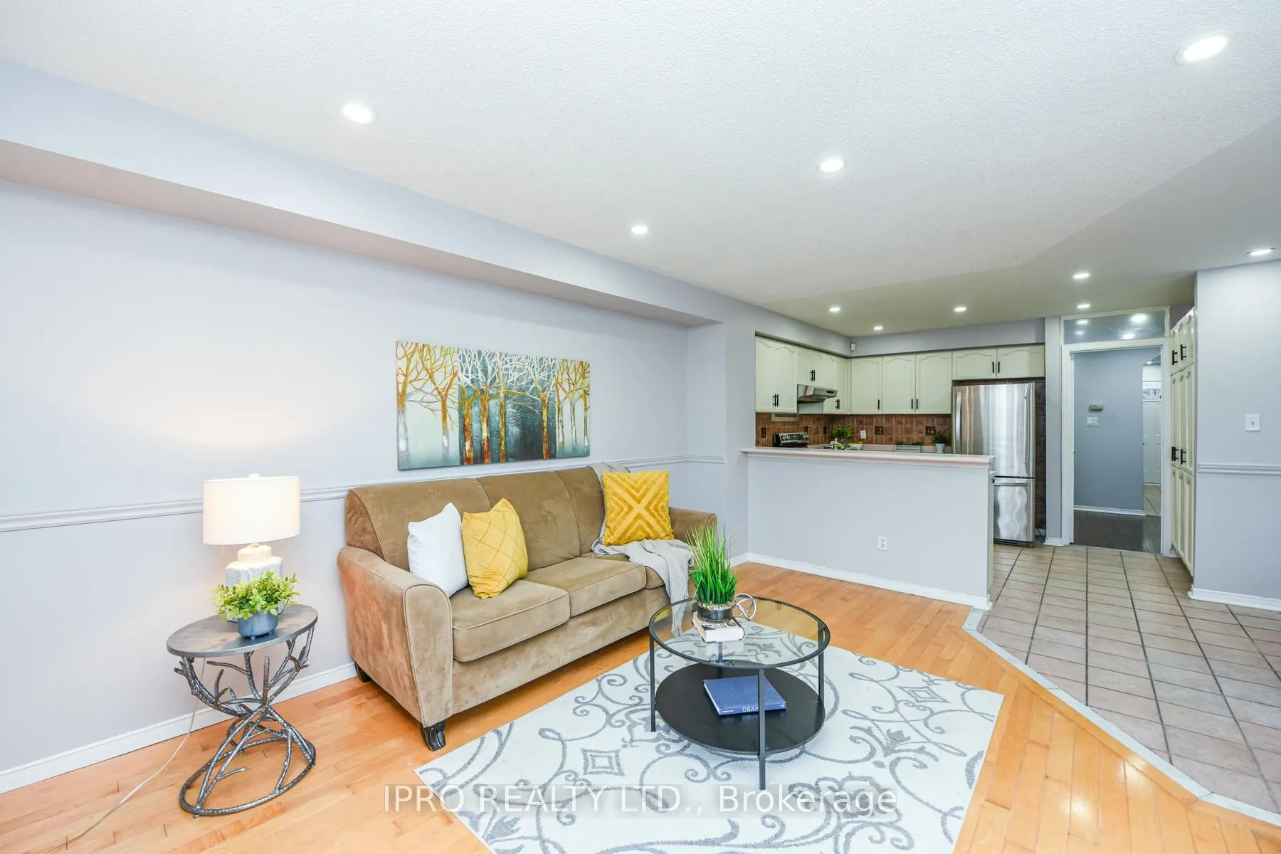 22 Desert Sand Drive