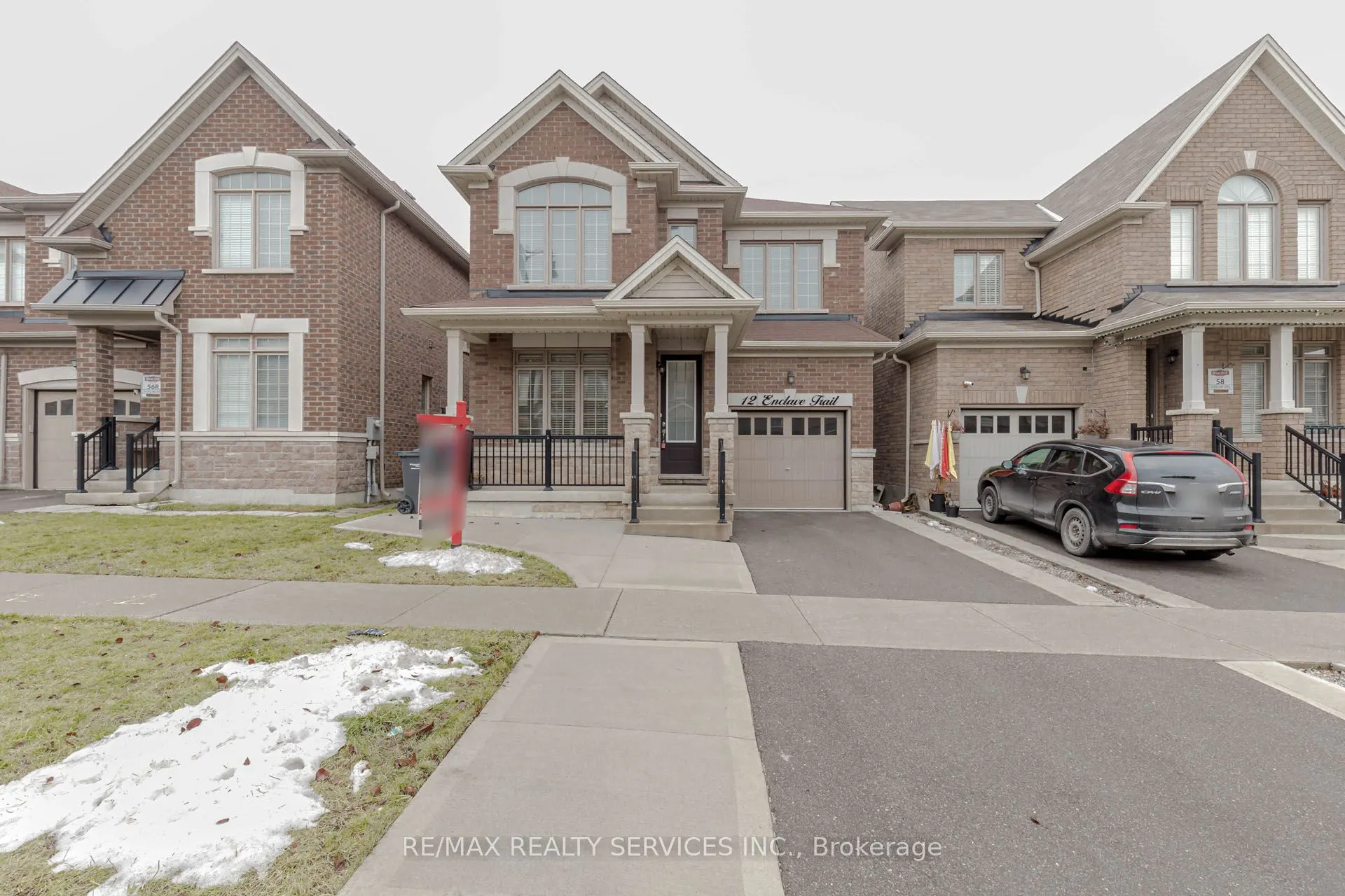 12 Enclave Trail