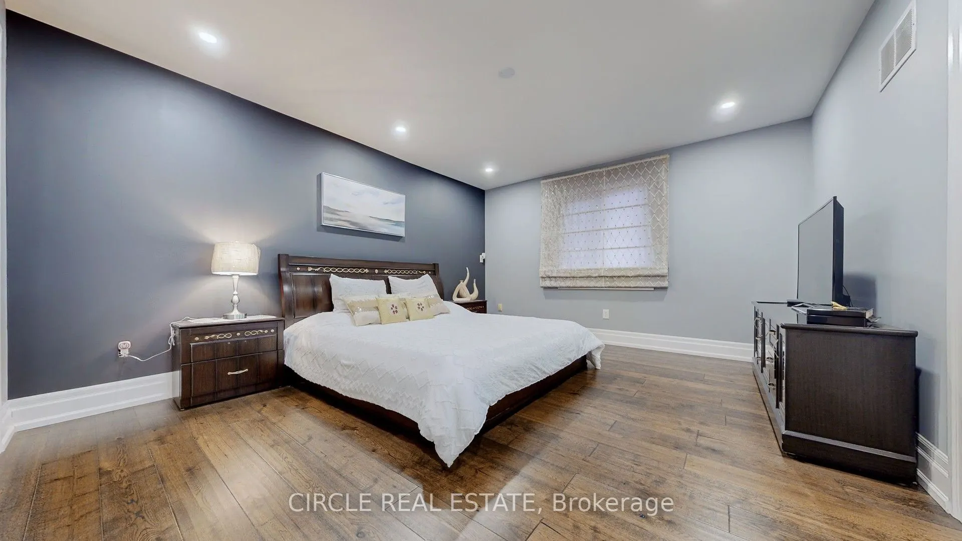5351 Forest Ridge Drive