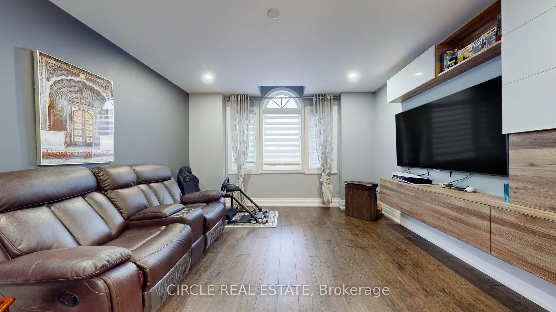 5351 Forest Ridge Drive