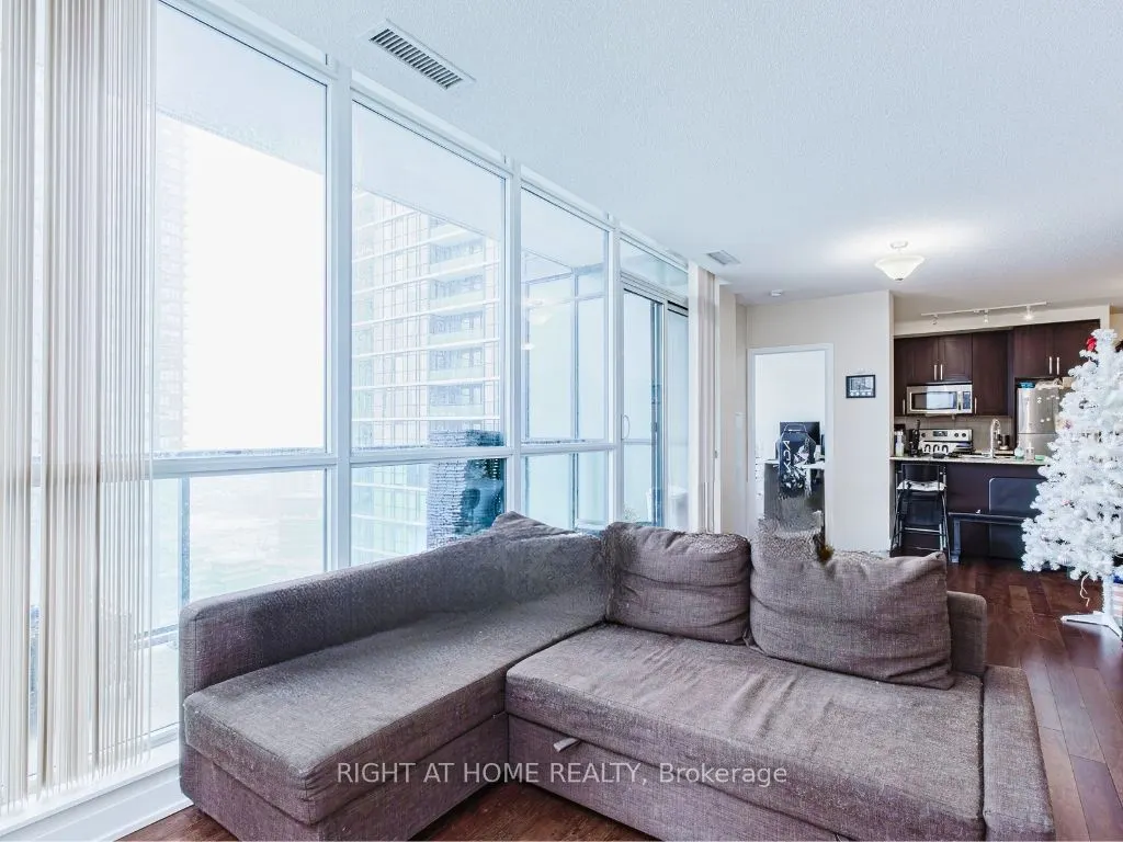 4070 Confederation Parkway #2102