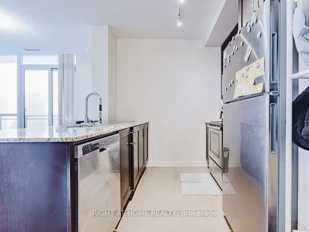 4070 Confederation Parkway #2102
