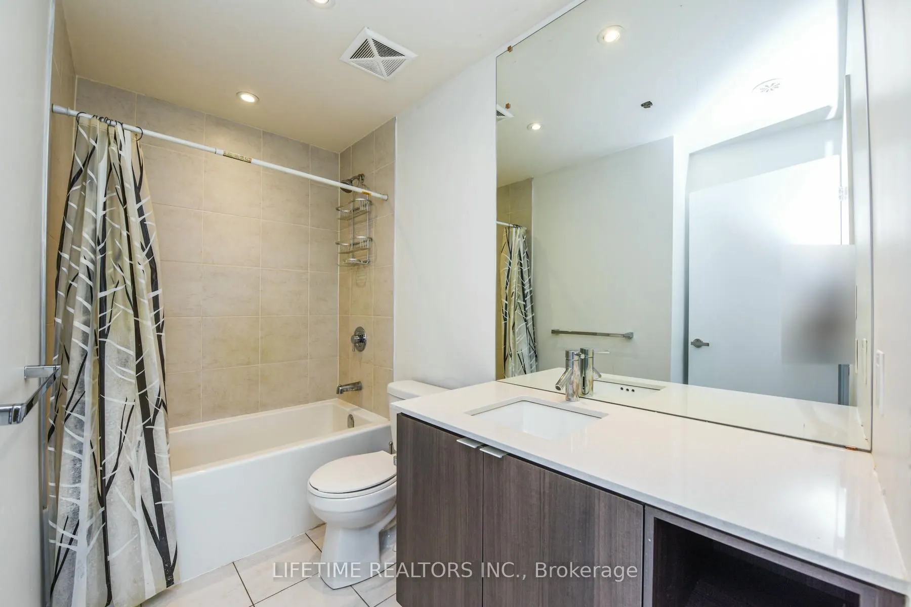 5025 Harvard Road #211