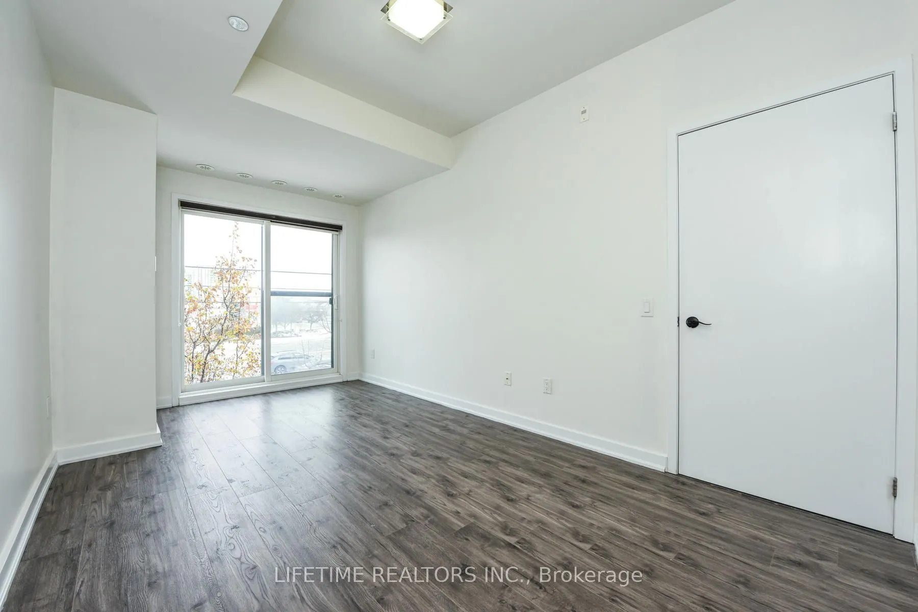 5025 Harvard Road #211