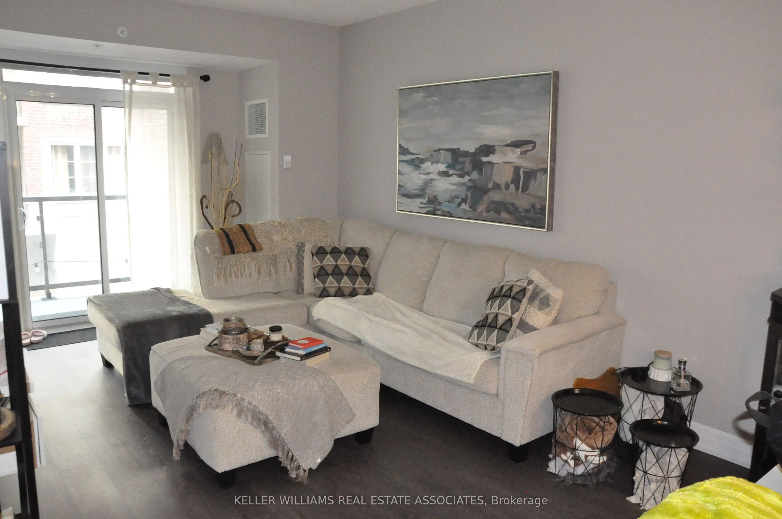 50 Ann Street #212