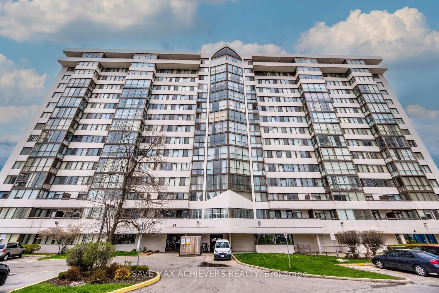 21 Markbrook Lane, #403