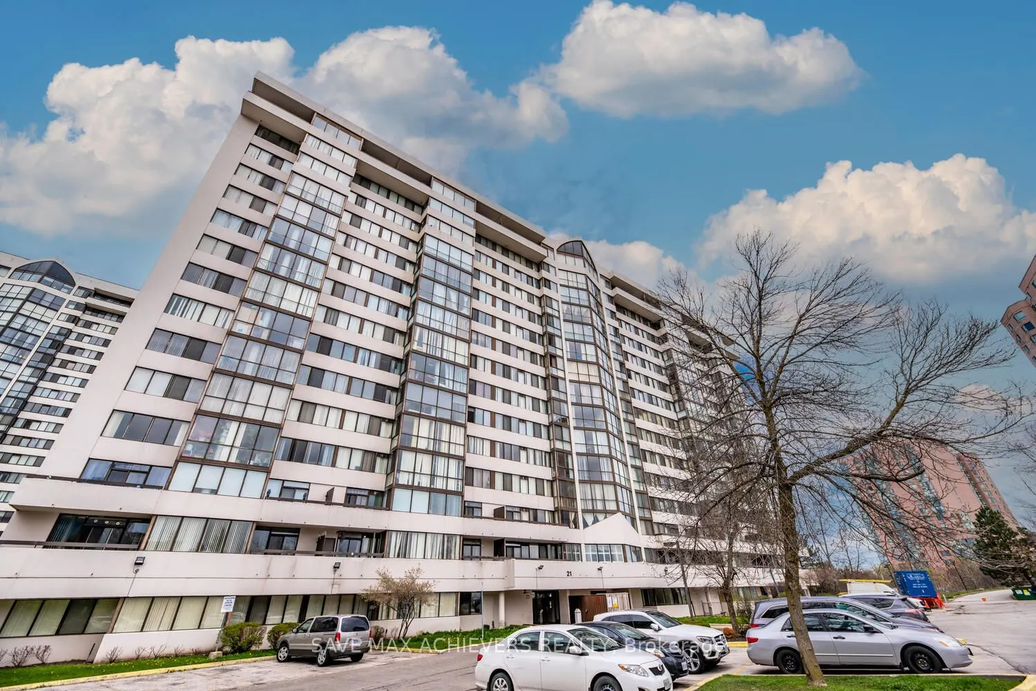 21 Markbrook Lane, #403