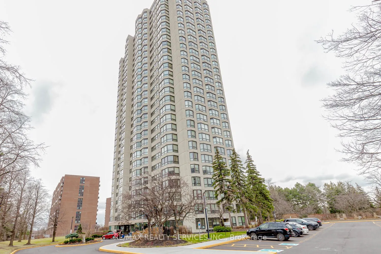 8 Lisa Street #1204