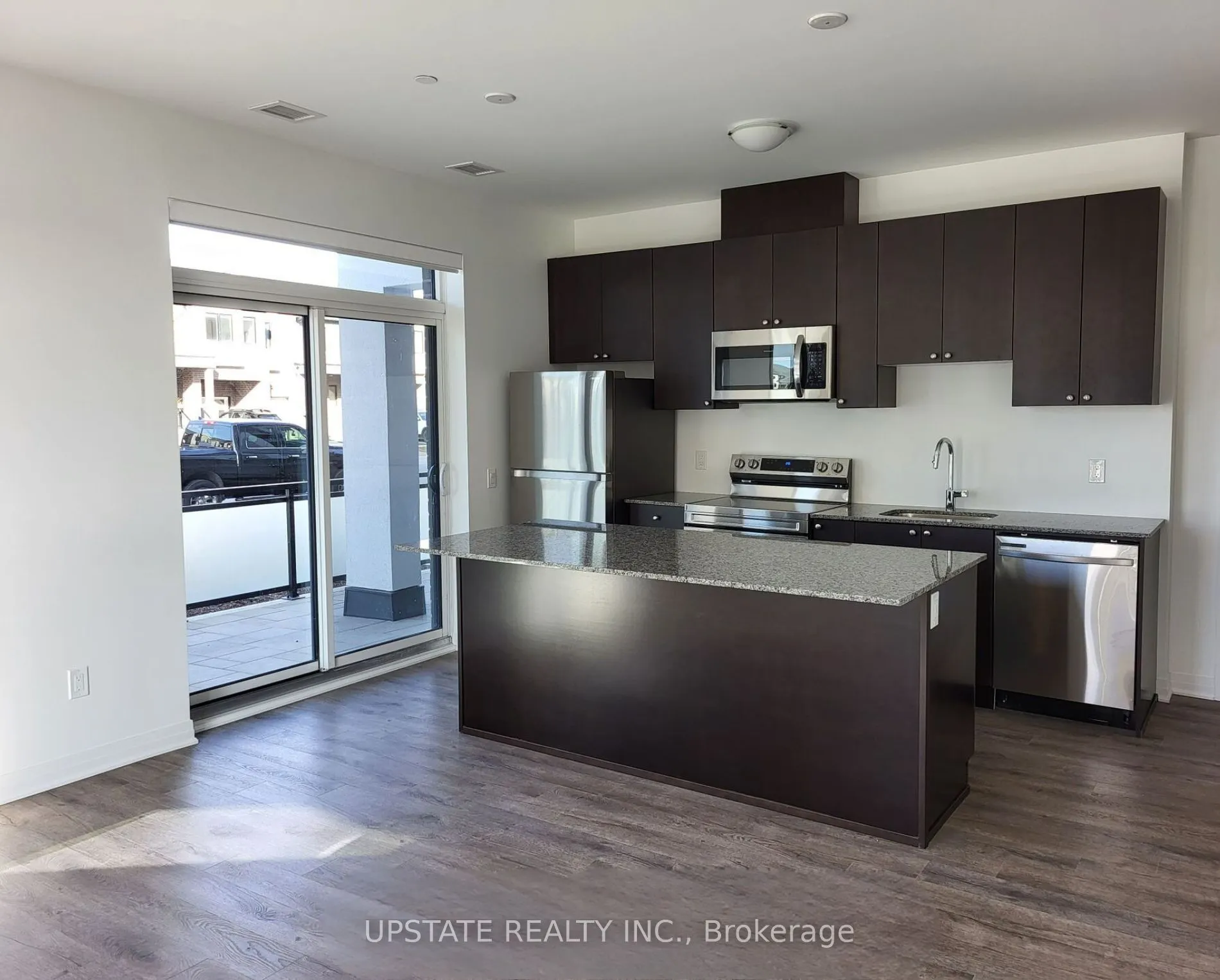 460 Gordon Krantz Avenue, #116