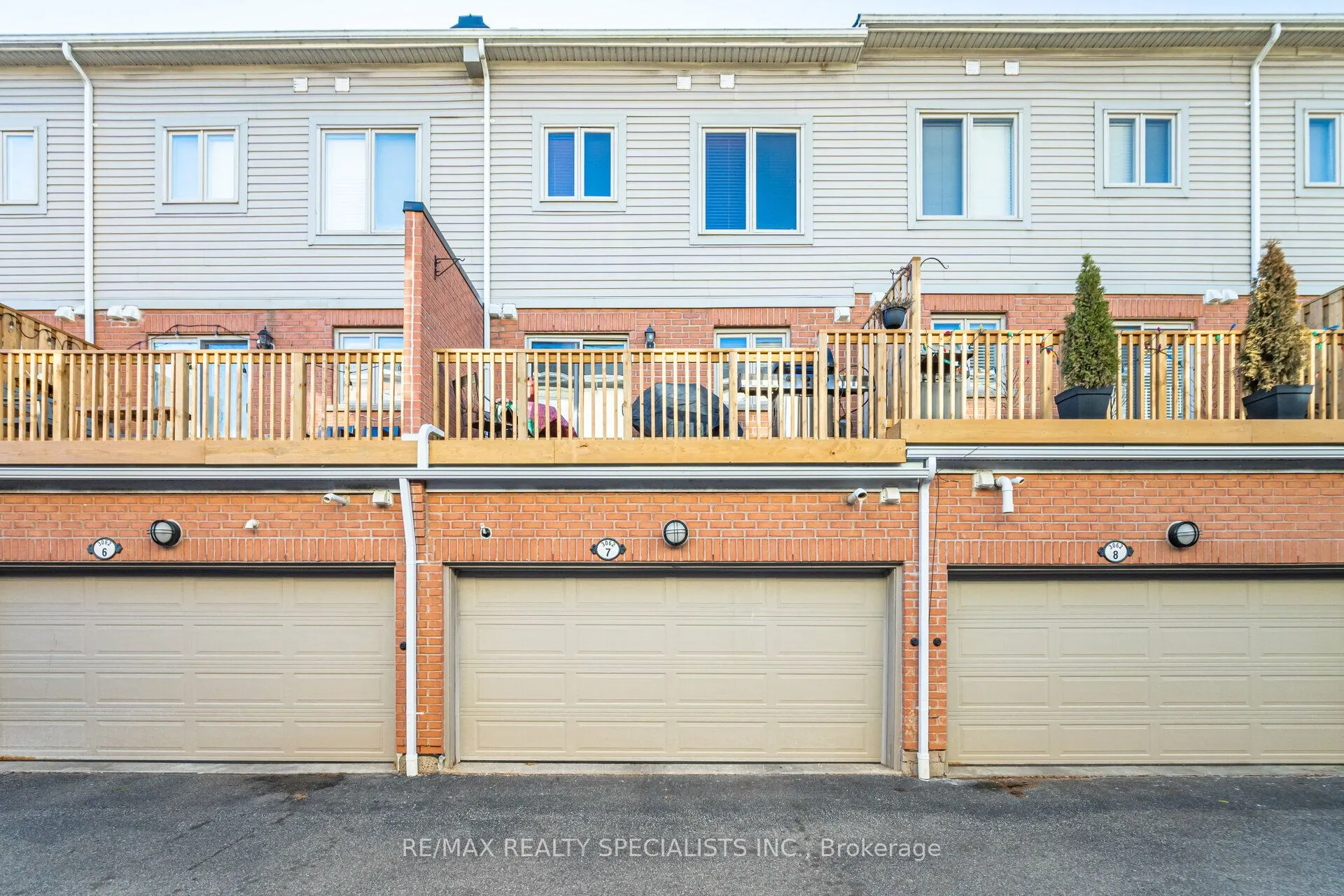 3062 Lake Shore Boulevard, #7