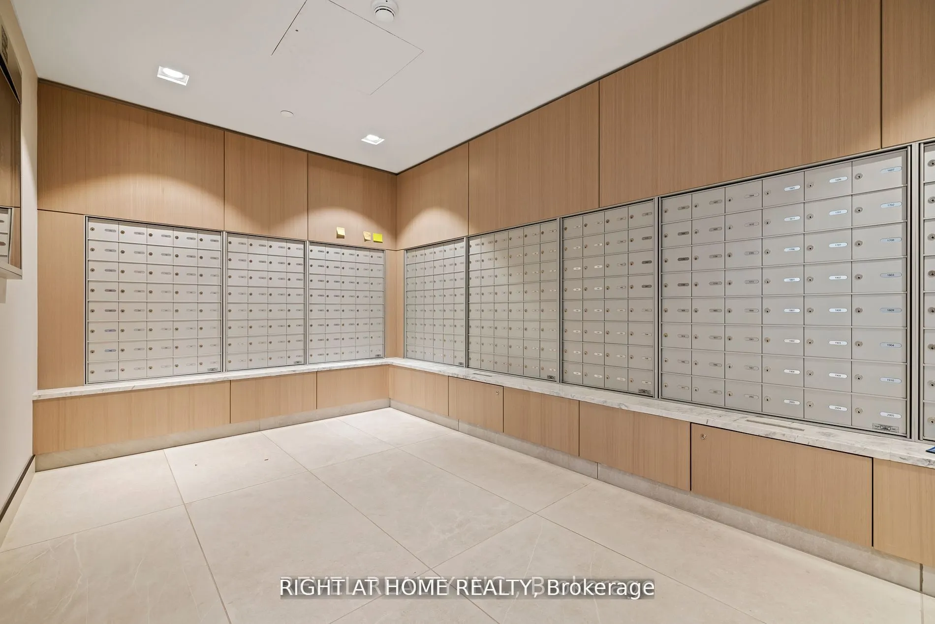 36 Zorra Street #2303