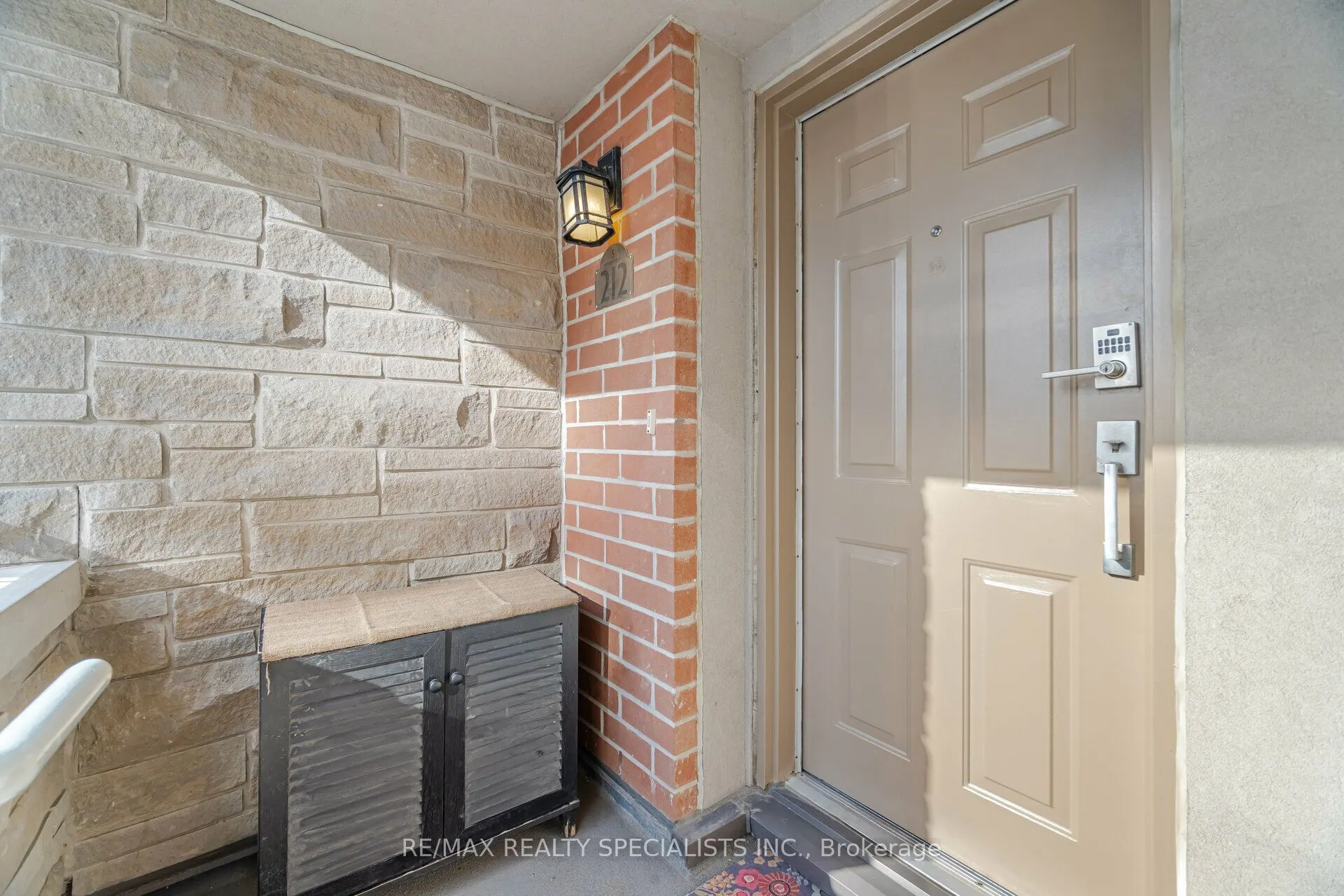 5 Richgrove Drive, #212