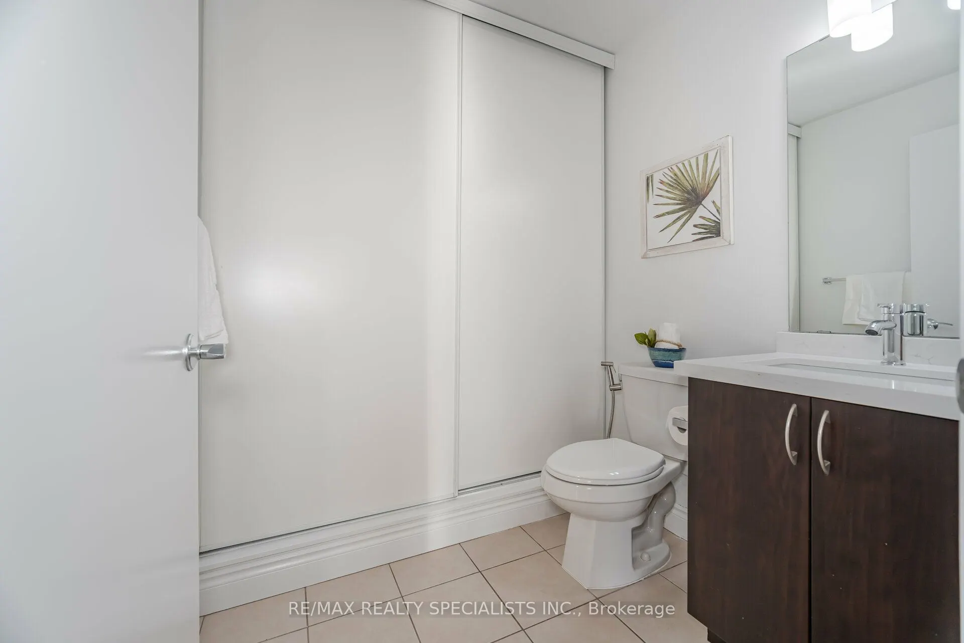 5 Richgrove Drive, #212